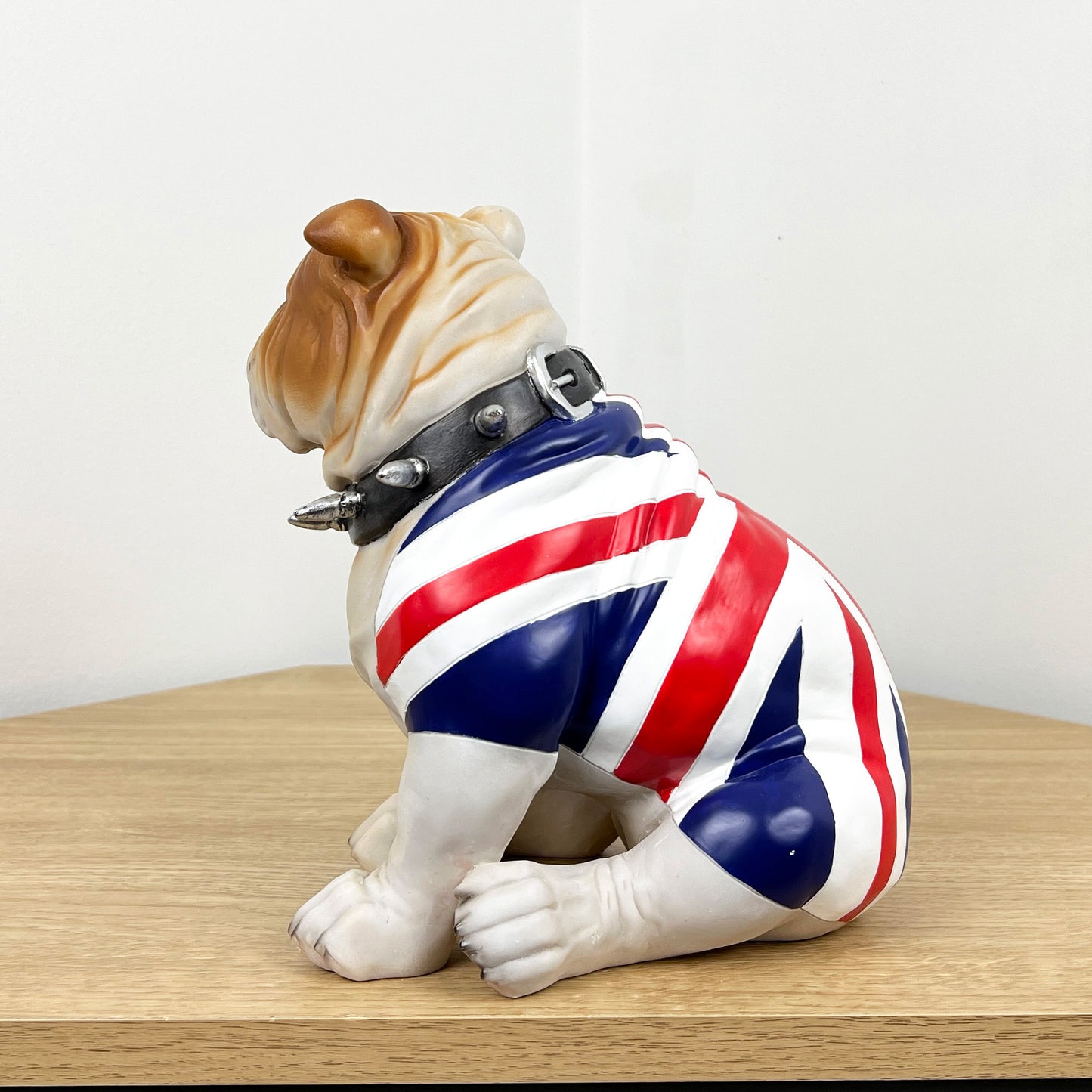 22cm Union Jack Sitting British Bulldog Ornament