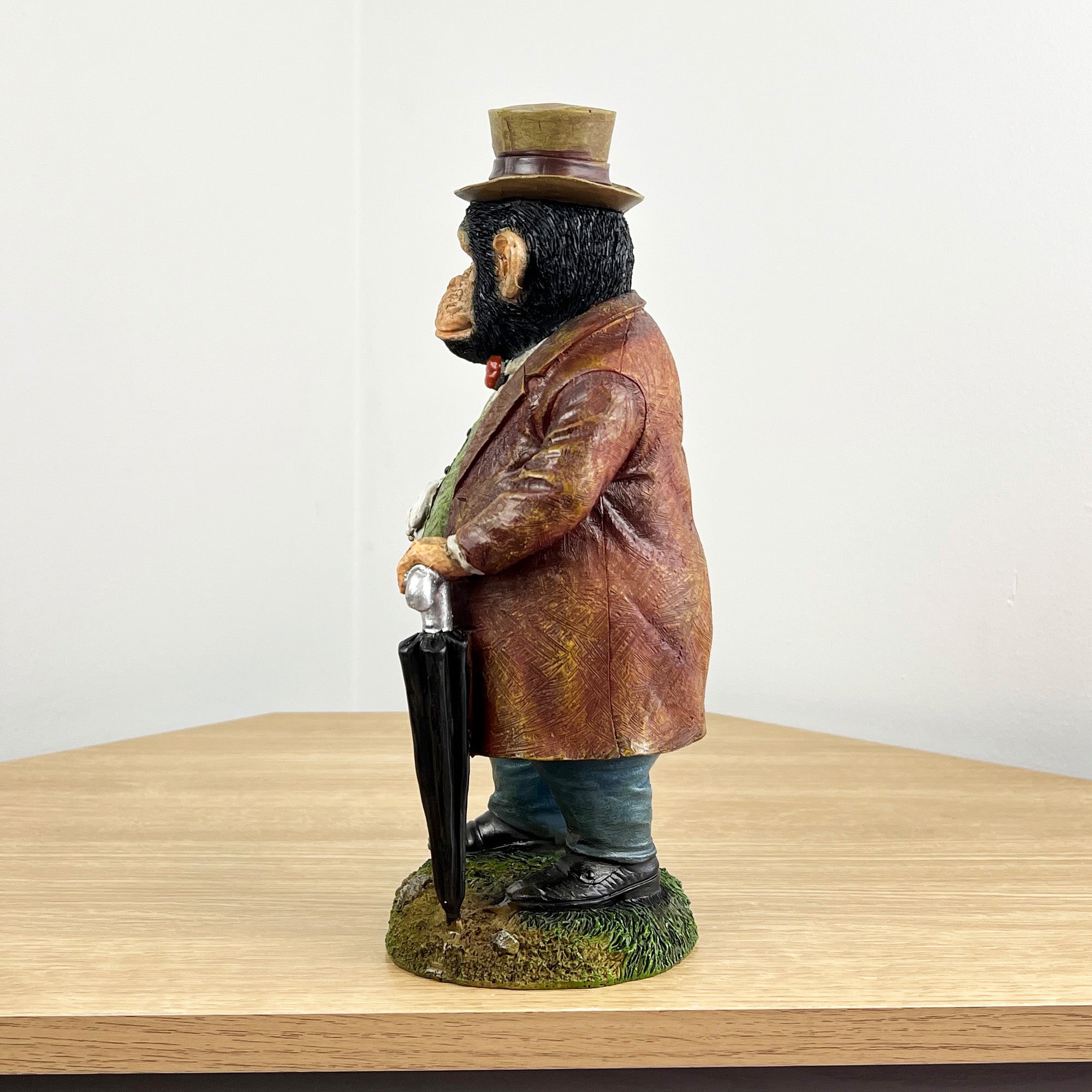 28cm English Gentlemen Monkey Ornament - Resin