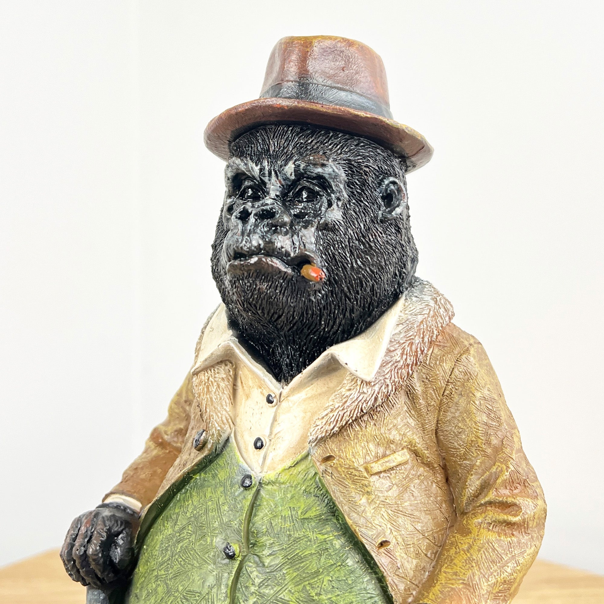 28cm Country Gentlemen Gorilla Ornament - Resin