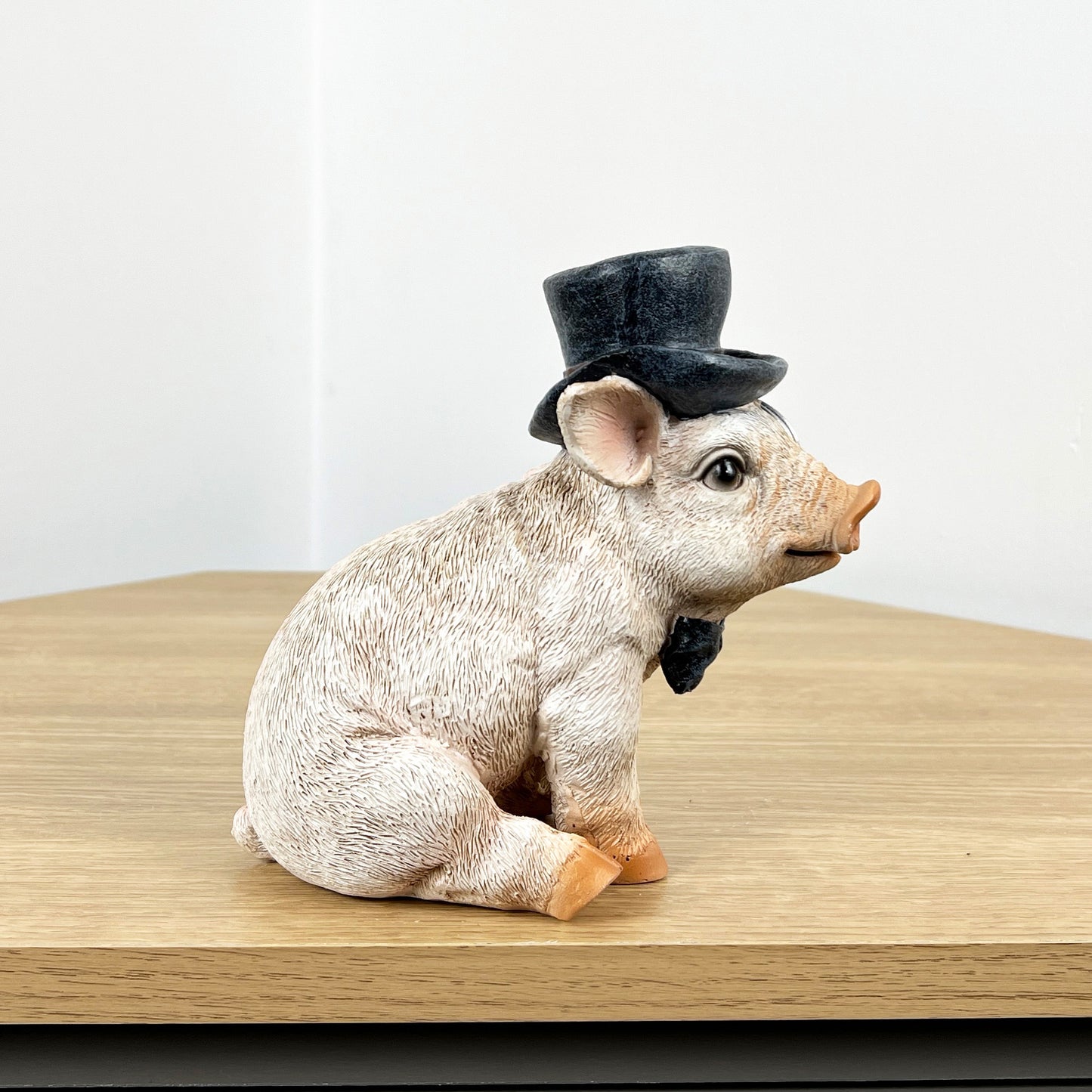 16cm Top Hat Pig Ornament - Resin