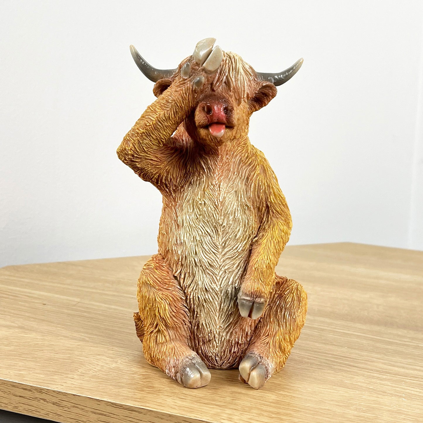 19cm See No Evil Highland Cow Ornament - Resin