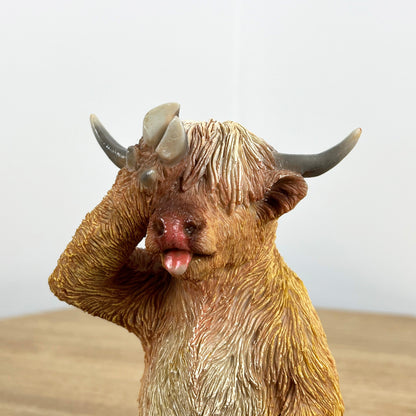 19cm See No Evil Highland Cow Ornament - Resin