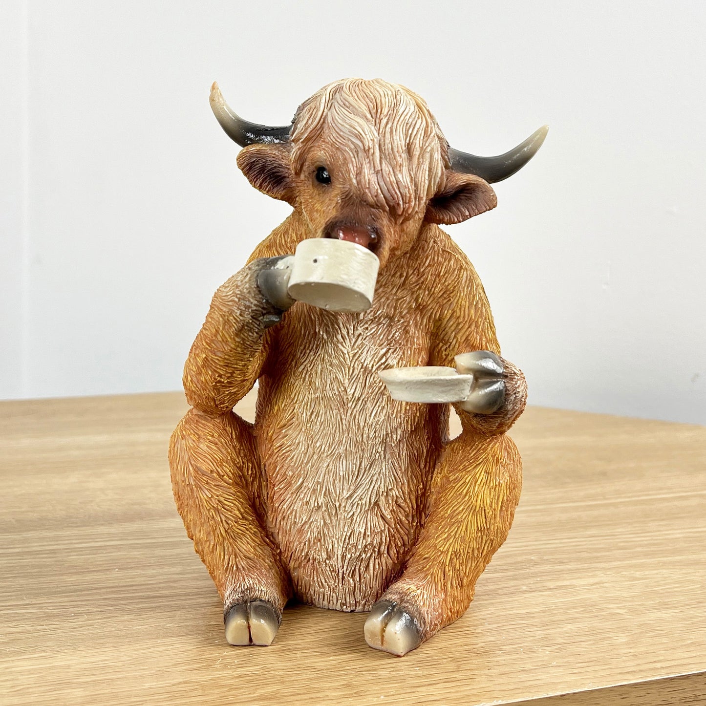 Tea Drinking Highland Cow Ornament - Resin