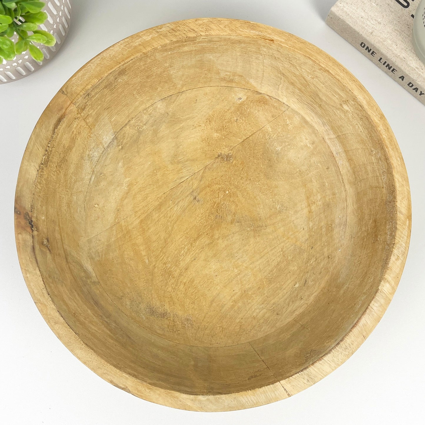 29cm Round Decorative Bowl - Mango Wood