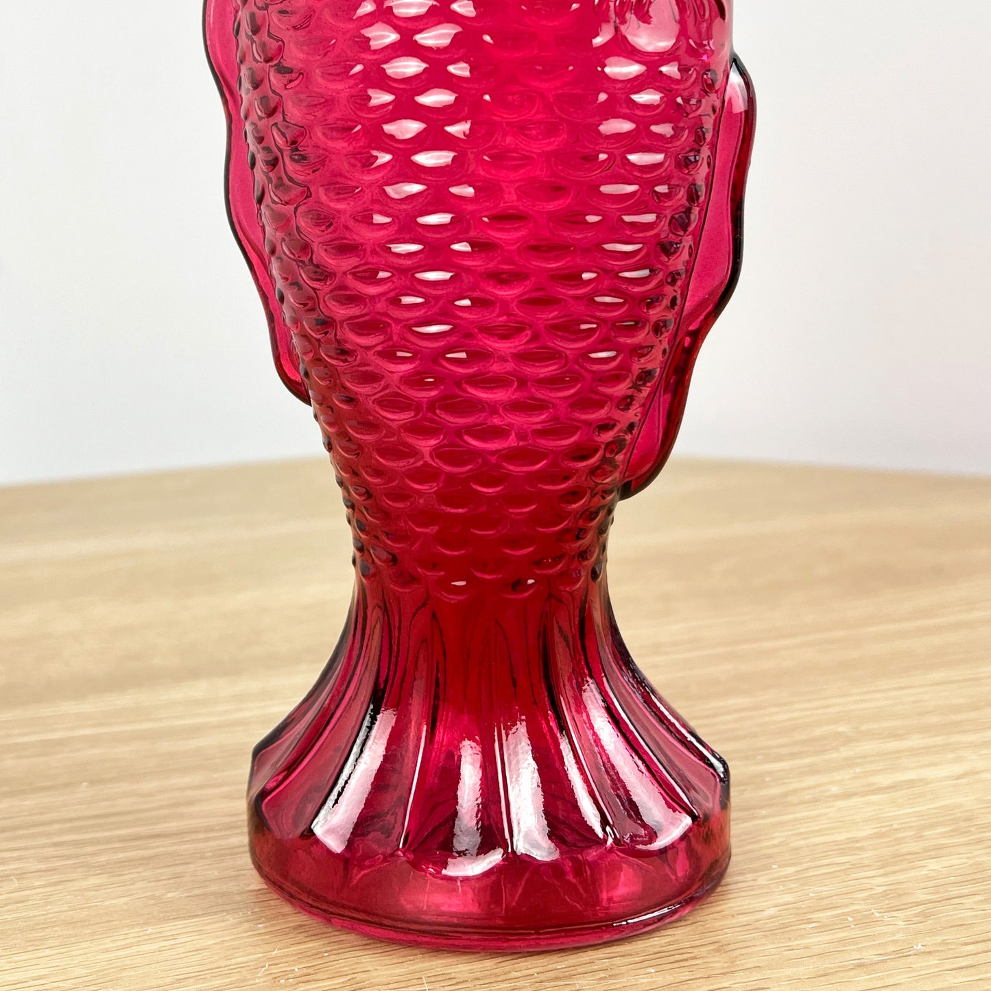 29.5cm Glass Fish Bottle - Pink