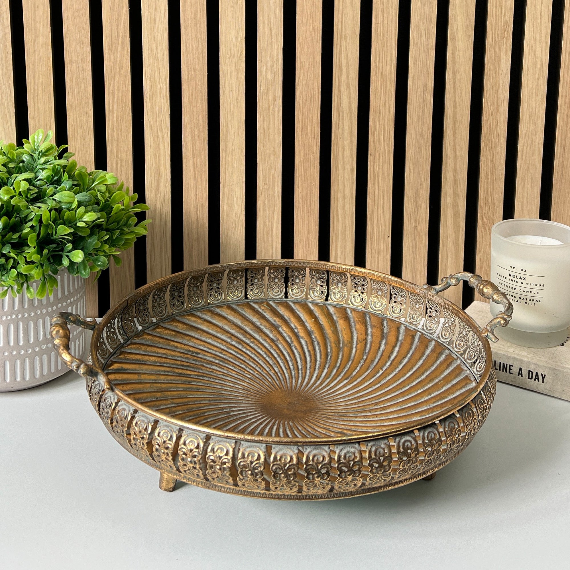 32cm Vintage Style Decorative Bowl - Metal
