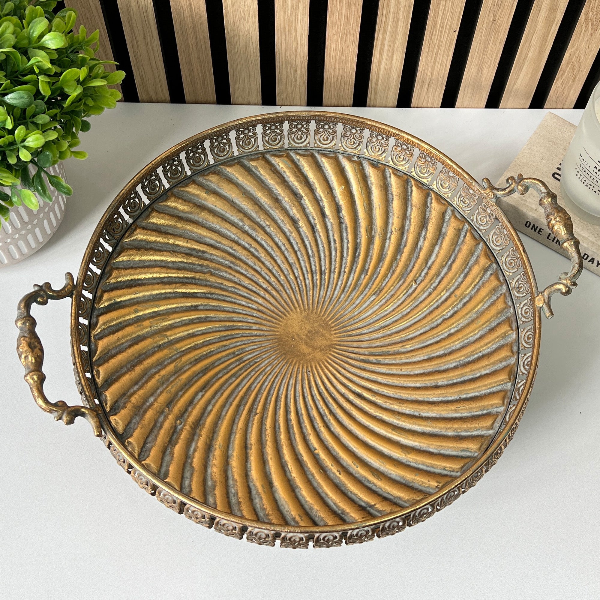 32cm Vintage Style Decorative Bowl - Metal