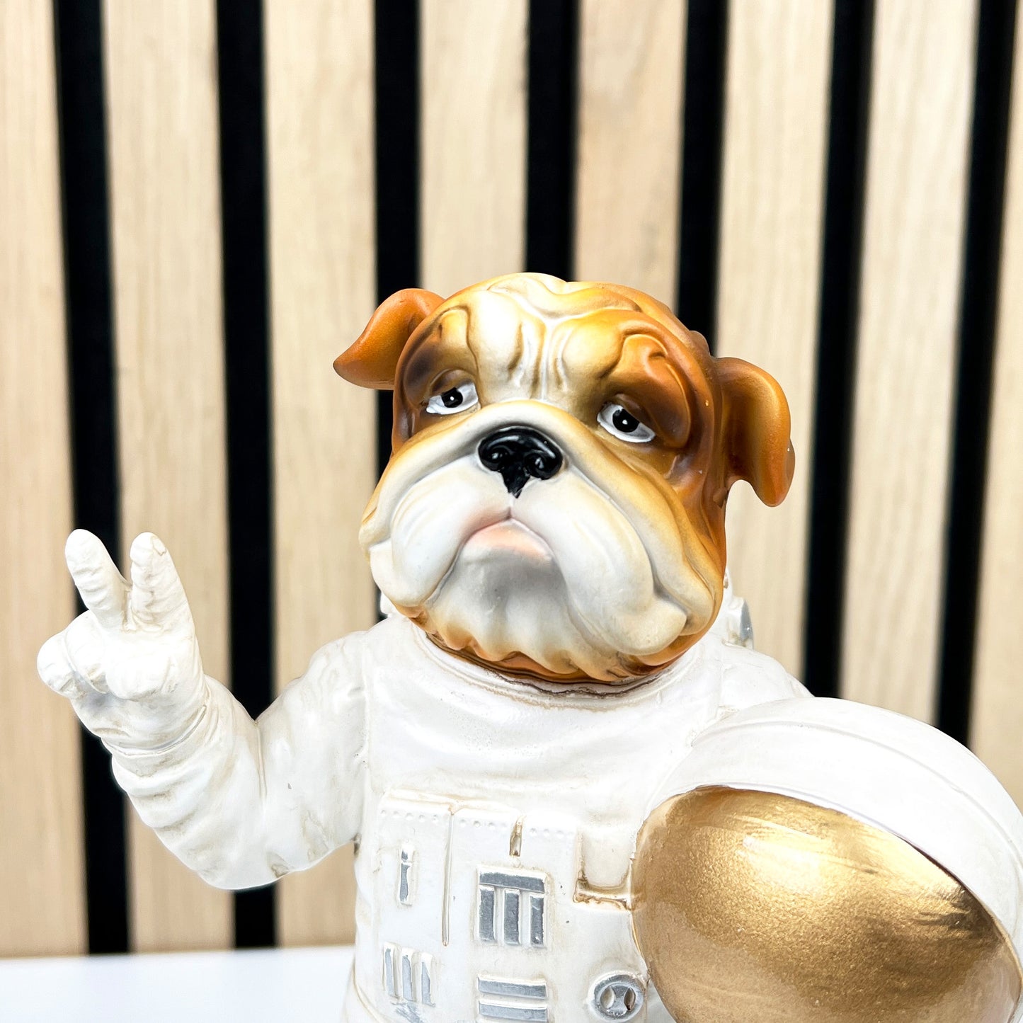 20.5cm Peace Sign Astronaut English Bulldog Ornament – Resin