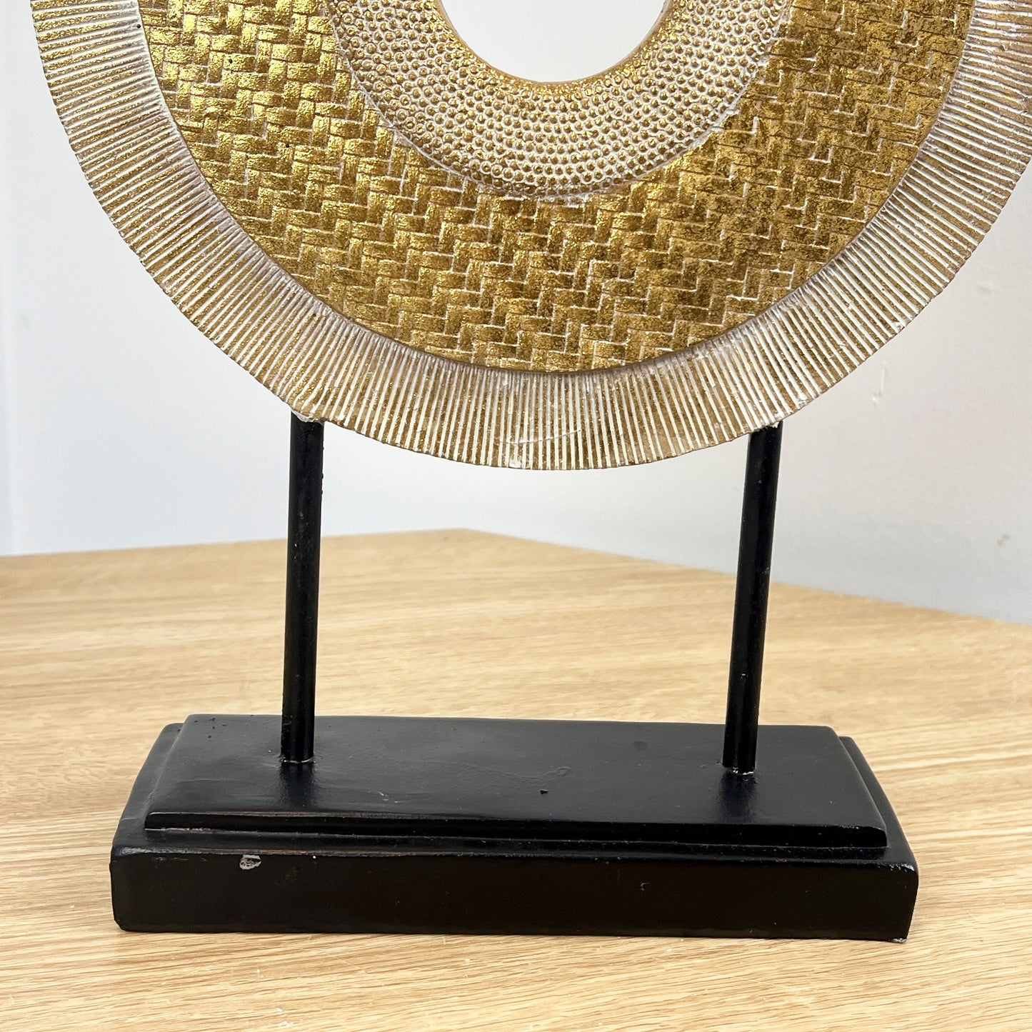 36.5cm Round Abstract Sculpture – Resin