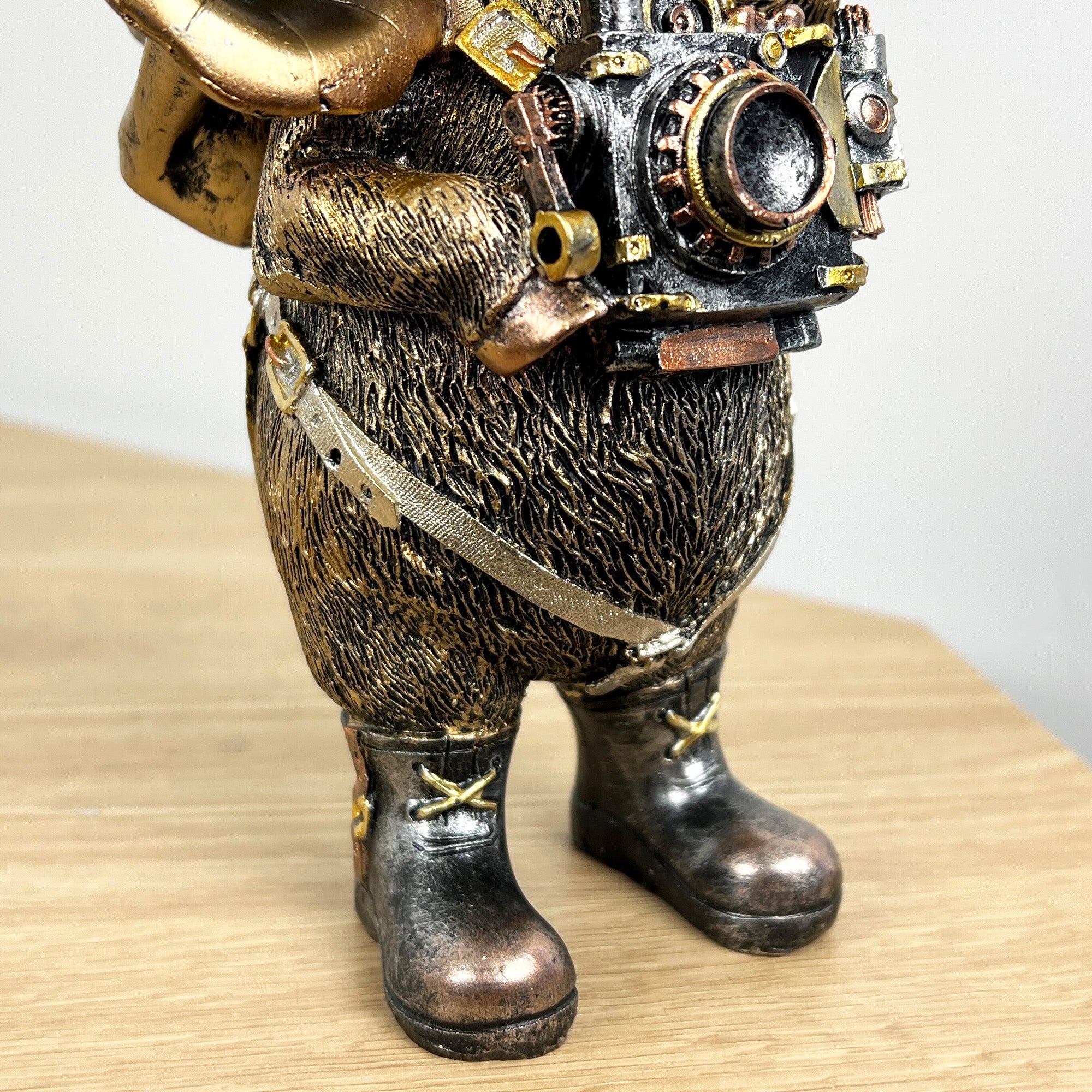 21cm Steampunk Pig Ornament - Resin