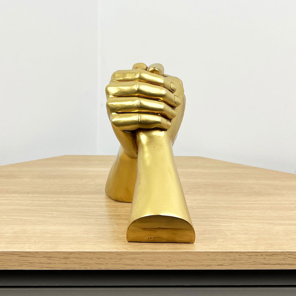 17.5cm Gold Holding Hands Ornament - Resin