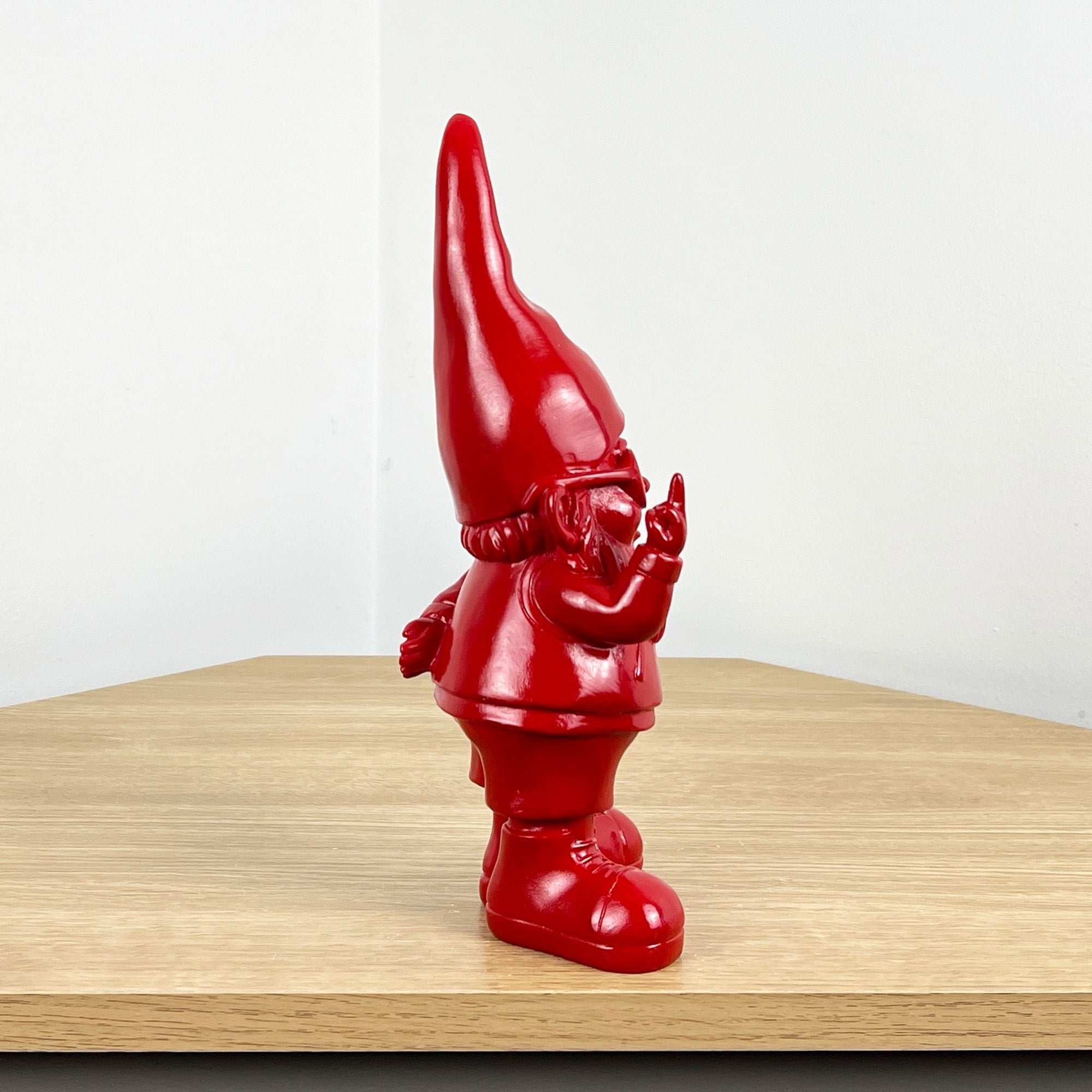 26.5cm Cheeky Middle Finger Gnome / Gonk - Red