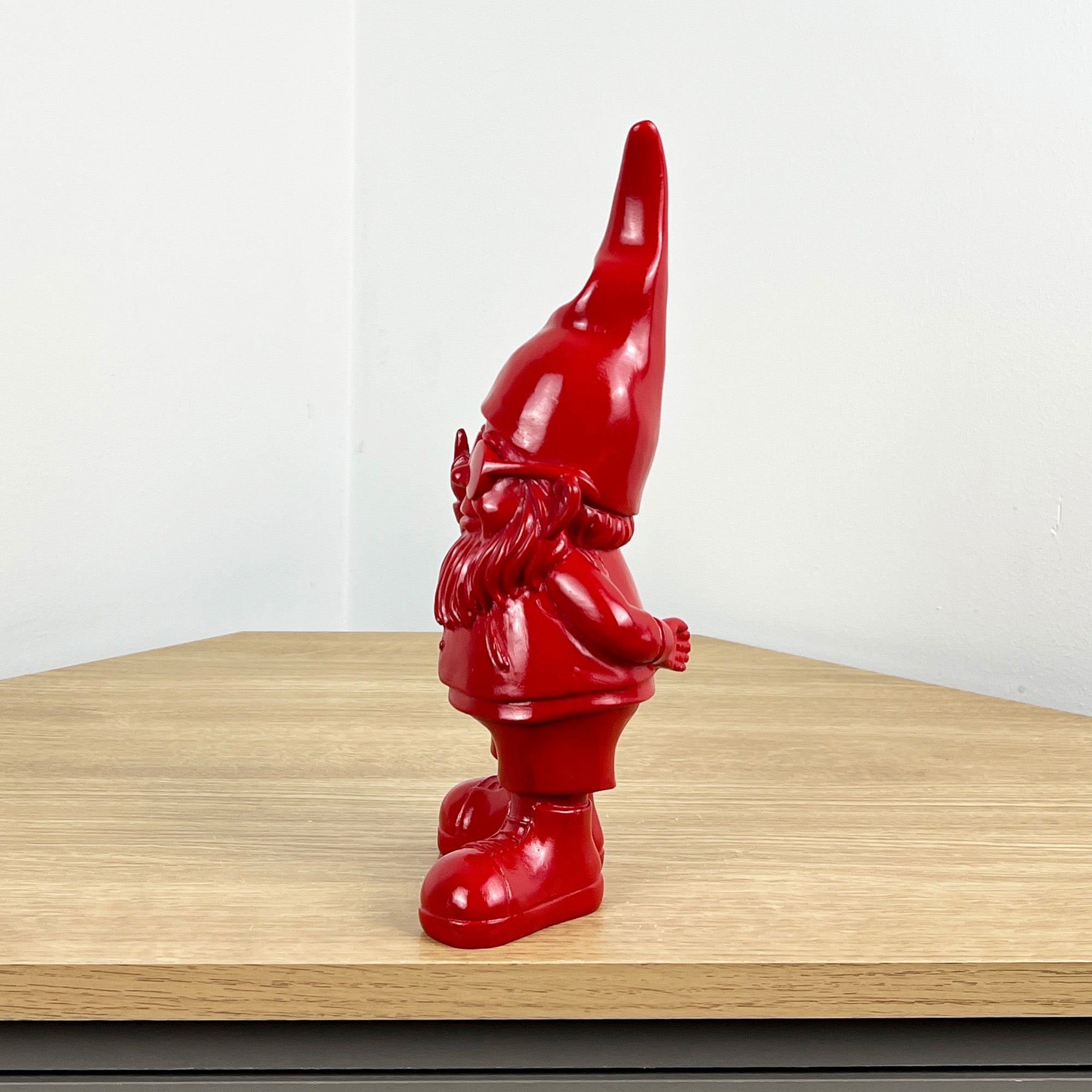 26.5cm Cheeky Middle Finger Gnome / Gonk - Red