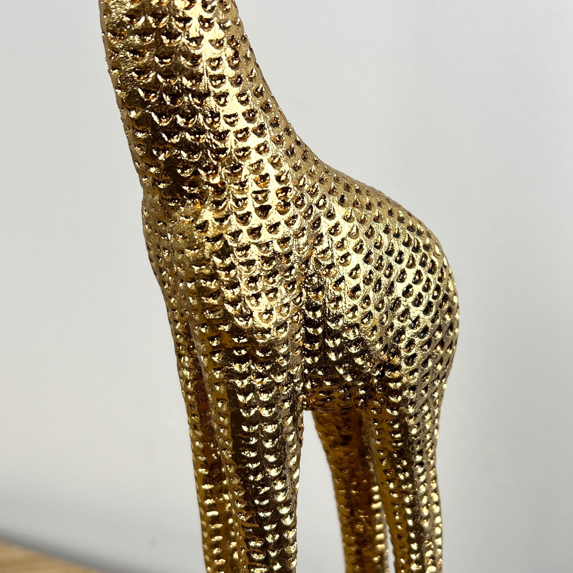 44.5cm Tall Gold Giraffe Ornament - Resin
