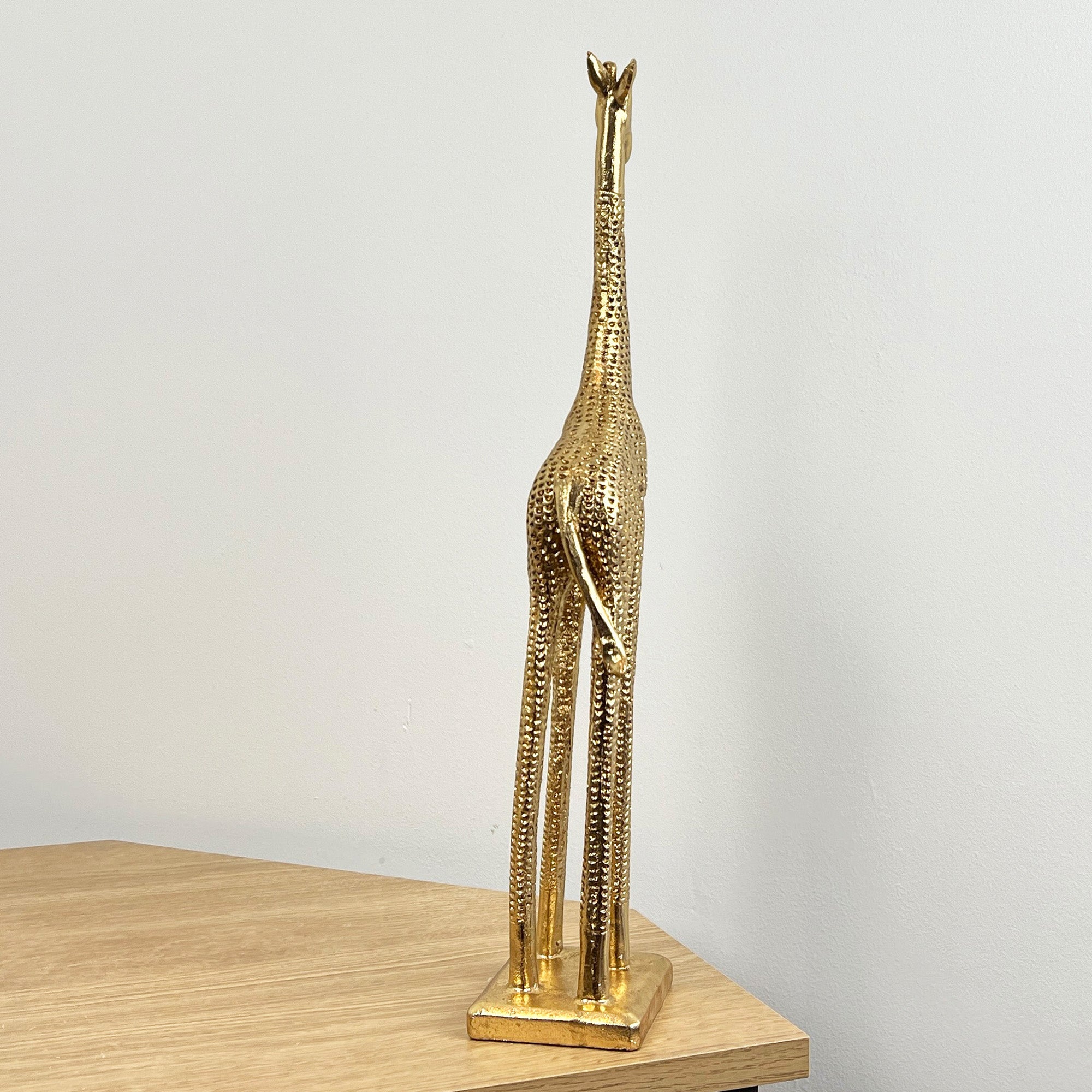 44.5cm Tall Gold Giraffe Ornament - Resin
