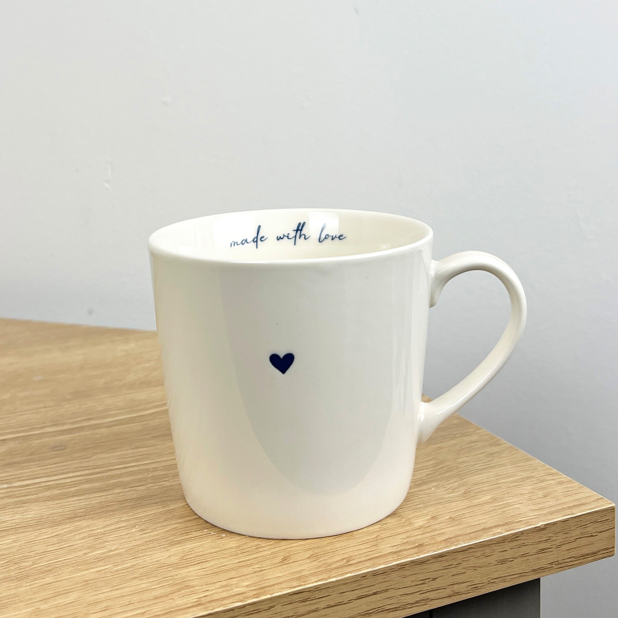 Set of 4 Cream 'Made with Love' 💙 Heart Mugs