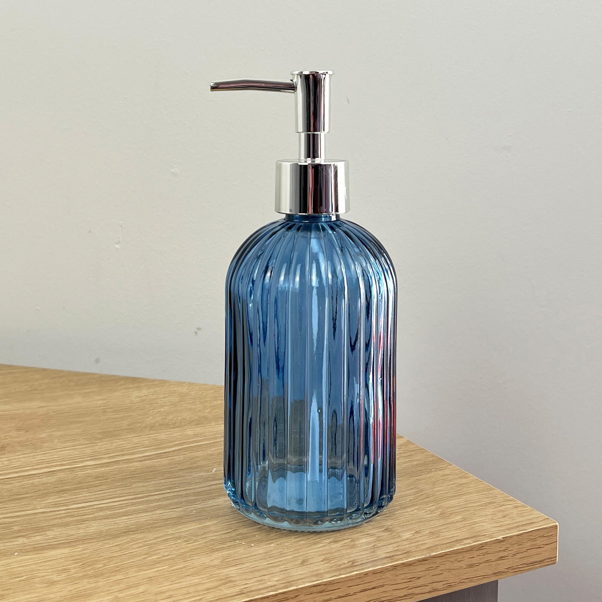 2 Piece Ribbed Glass Bathroom Sink Accessories Set - Blue