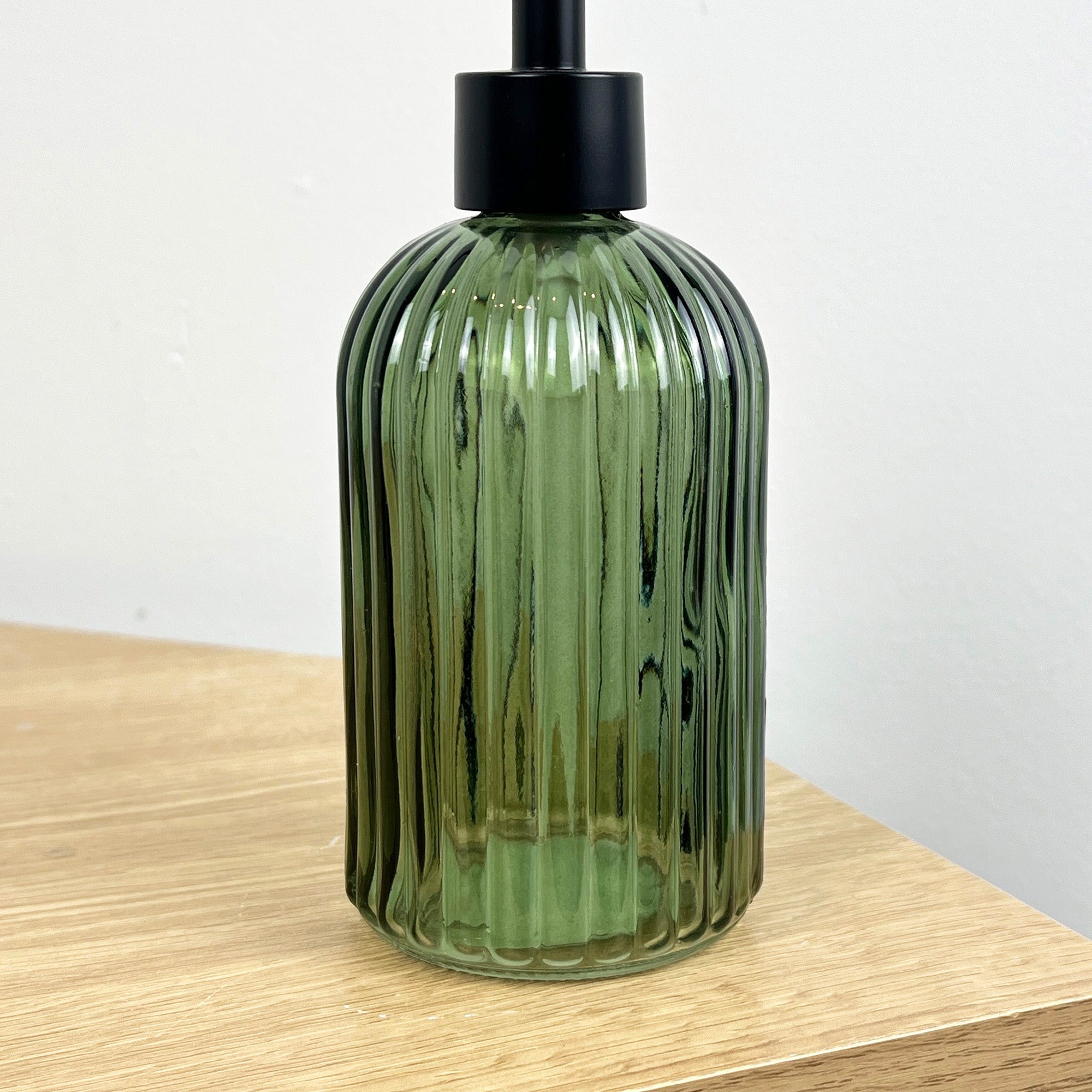 2 Piece Ribbed Glass Bathroom Sink Accessories Set - Dark Green