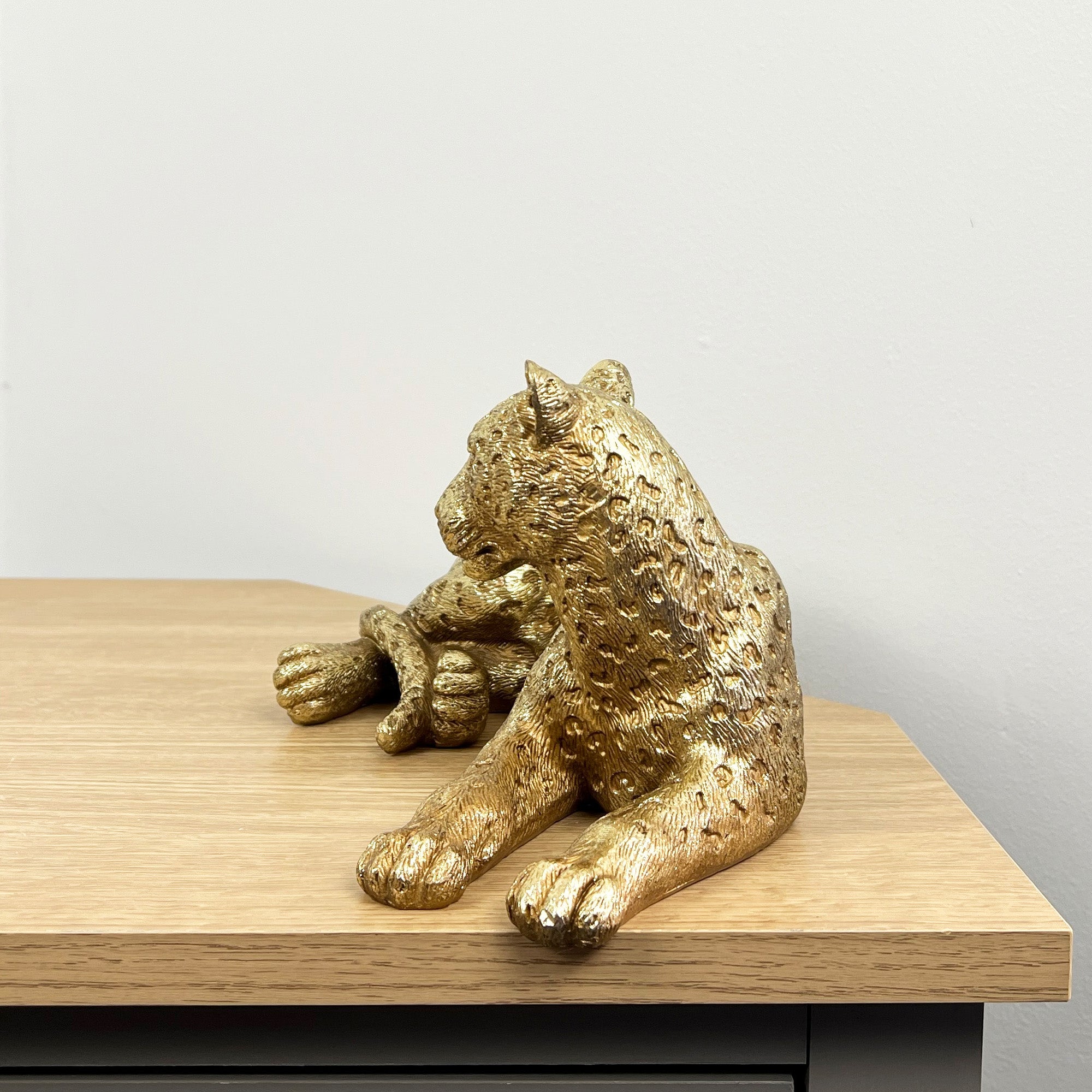 30cm Gold Leopard Ornament - Resin