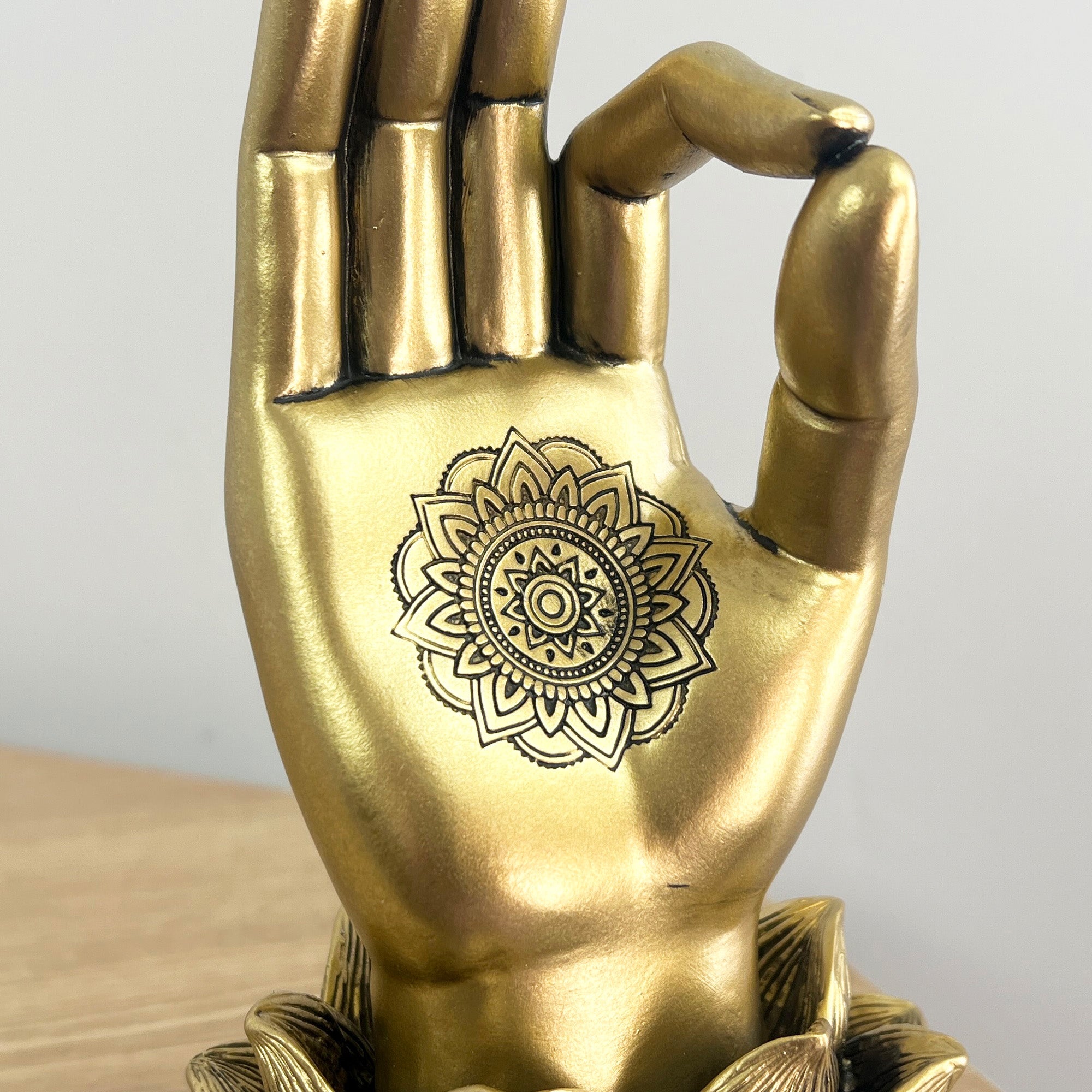 21cm Lotus Flower Gold Hand Ornament - Resin