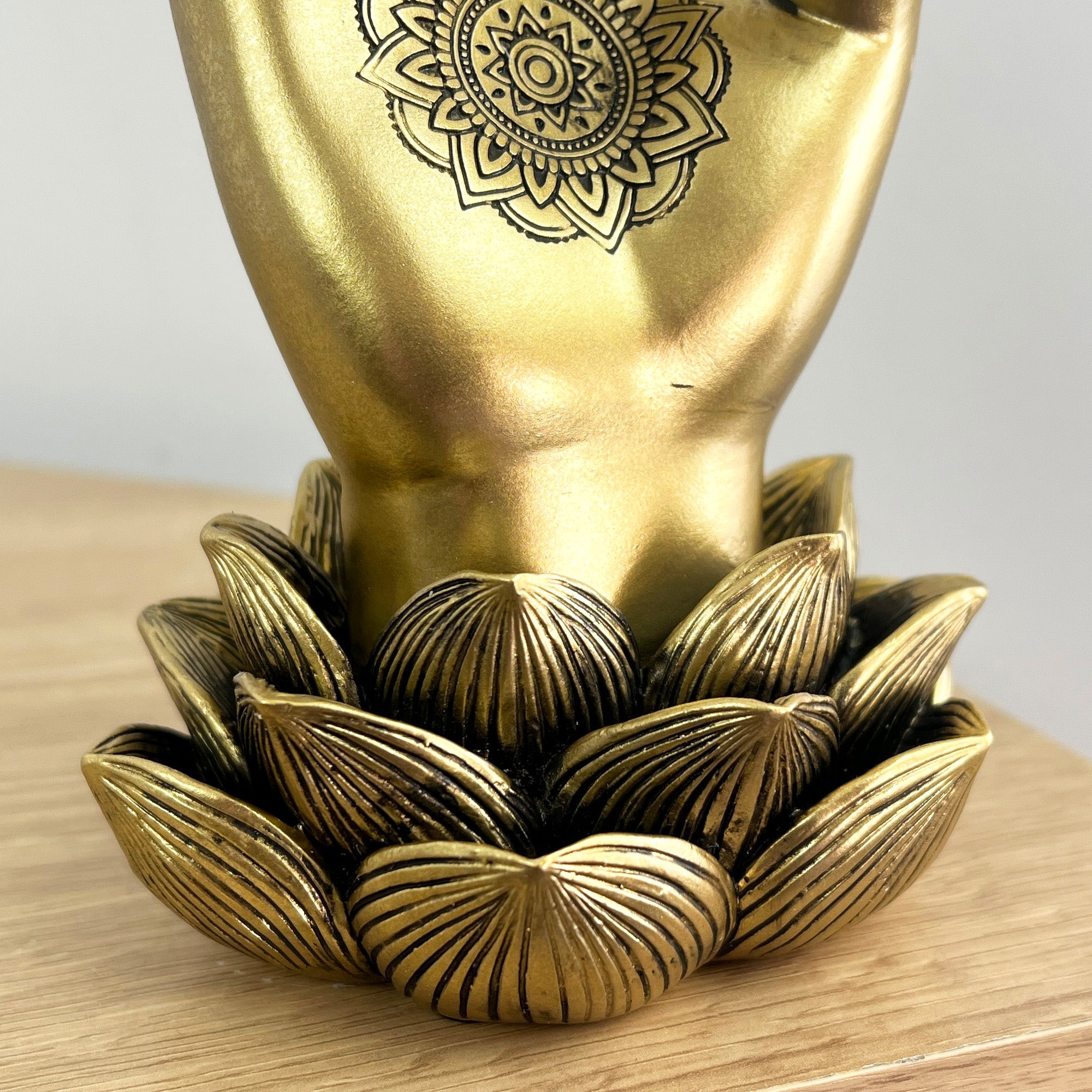 21cm Lotus Flower Gold Hand Ornament - Resin
