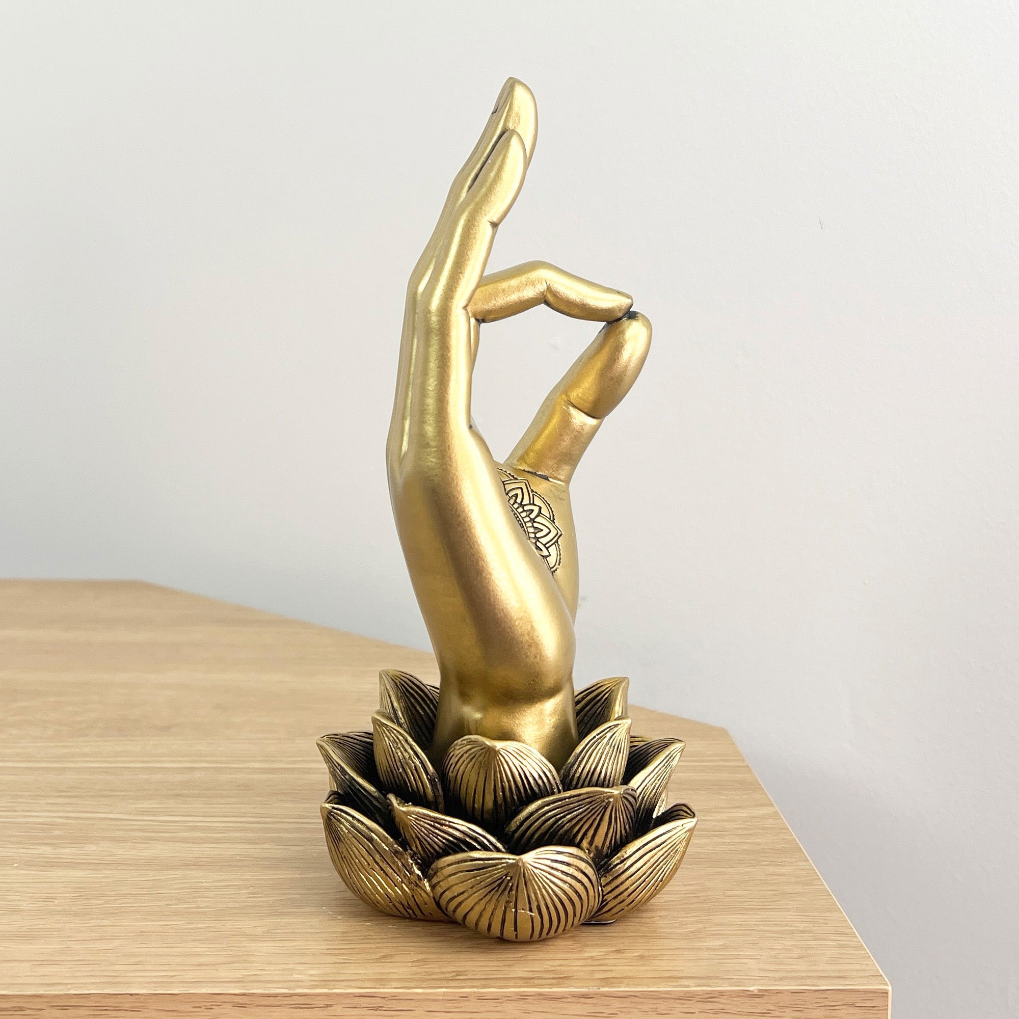 21cm Lotus Flower Gold Hand Ornament - Resin