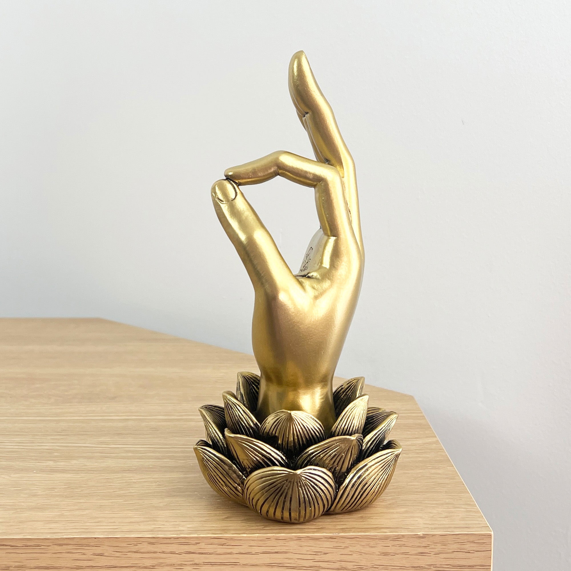 21cm Lotus Flower Gold Hand Ornament - Resin