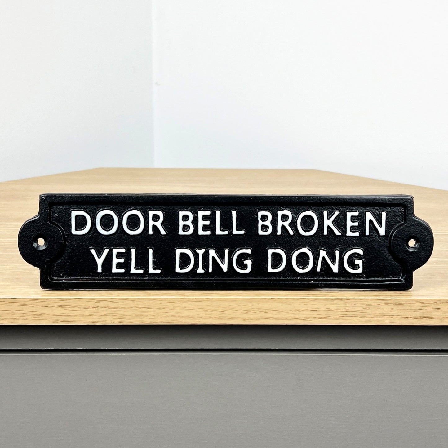 'Door Bell Broken Yell Ding Dong' Cast Iron Wall Sign / Plaque