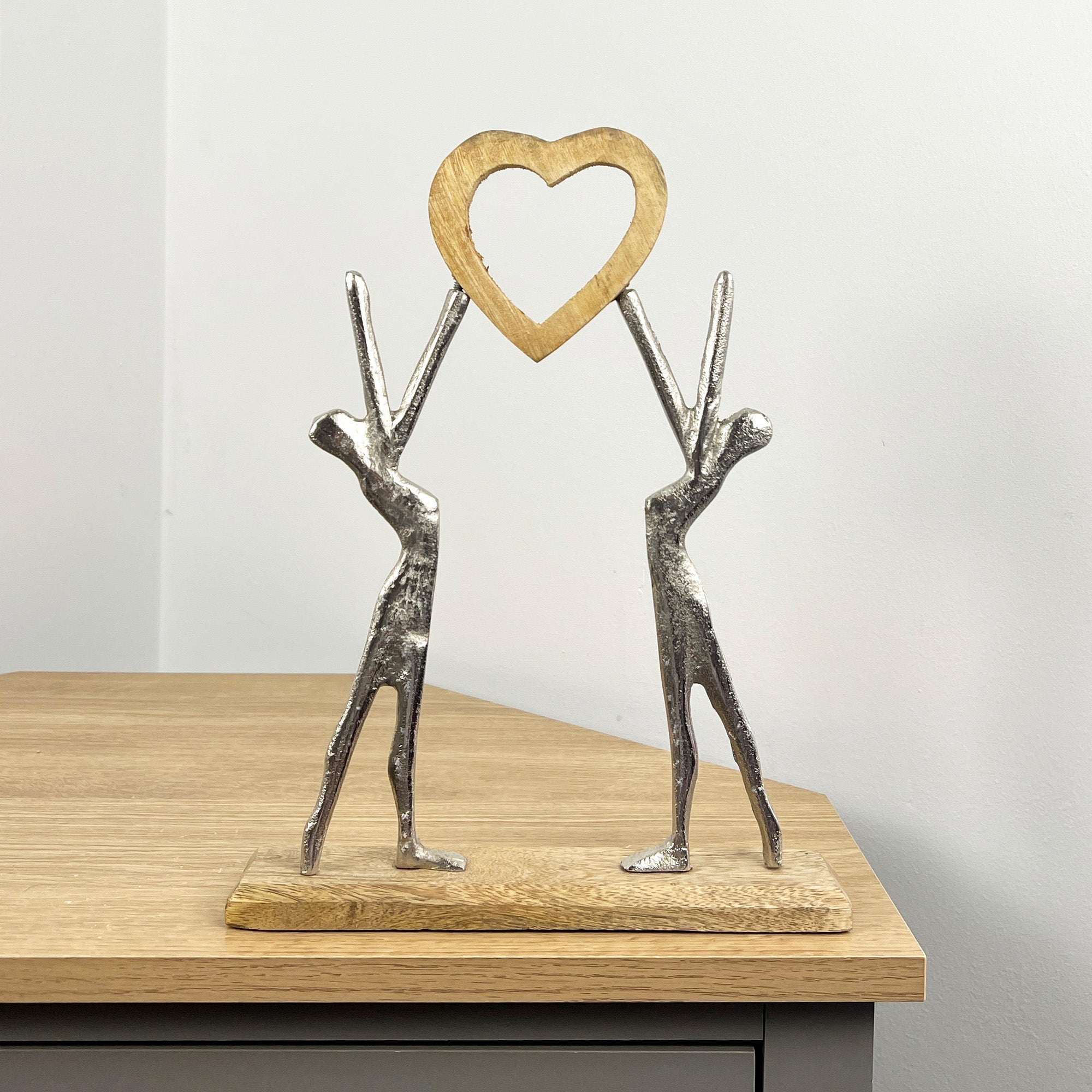 33cm Metal Couple Holding Wooden Heart Ornament / Sculpture on Wood