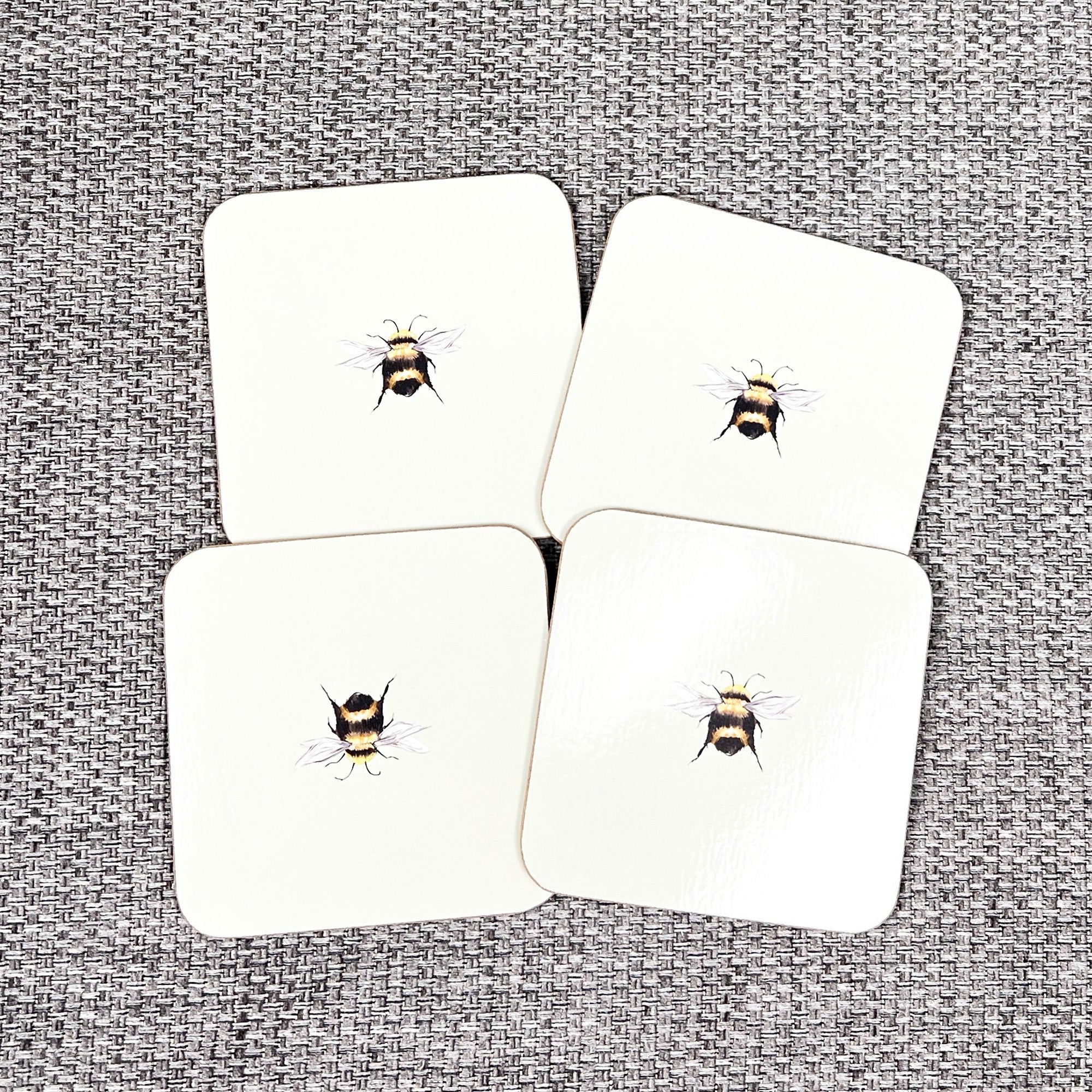 Set of 4 Placemats and Coasters - Pale Green Bee Design