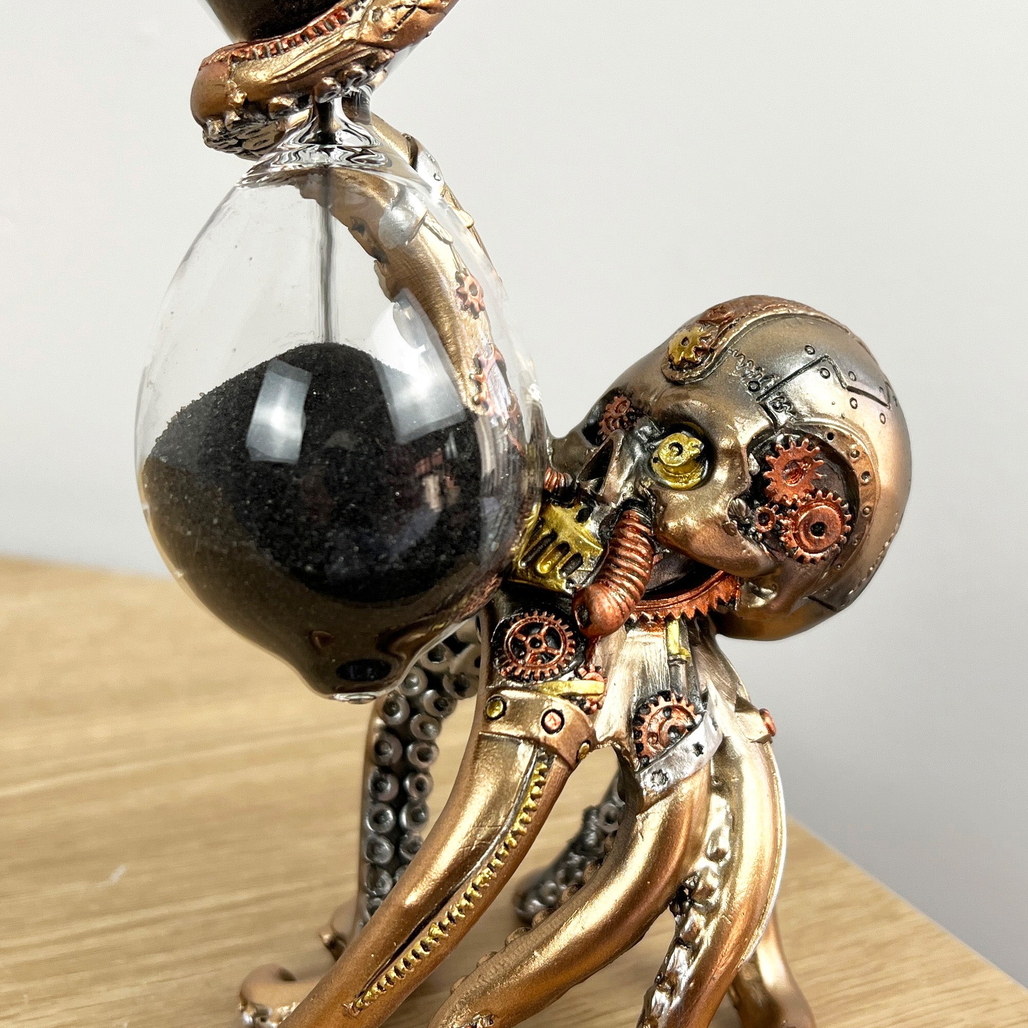 18.3cm Octopus Hourglass Ornament - Resin