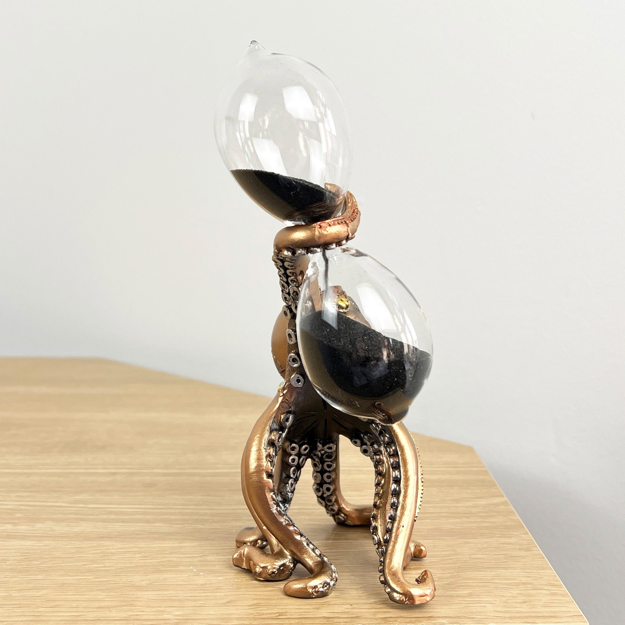 18.3cm Octopus Hourglass Ornament - Resin
