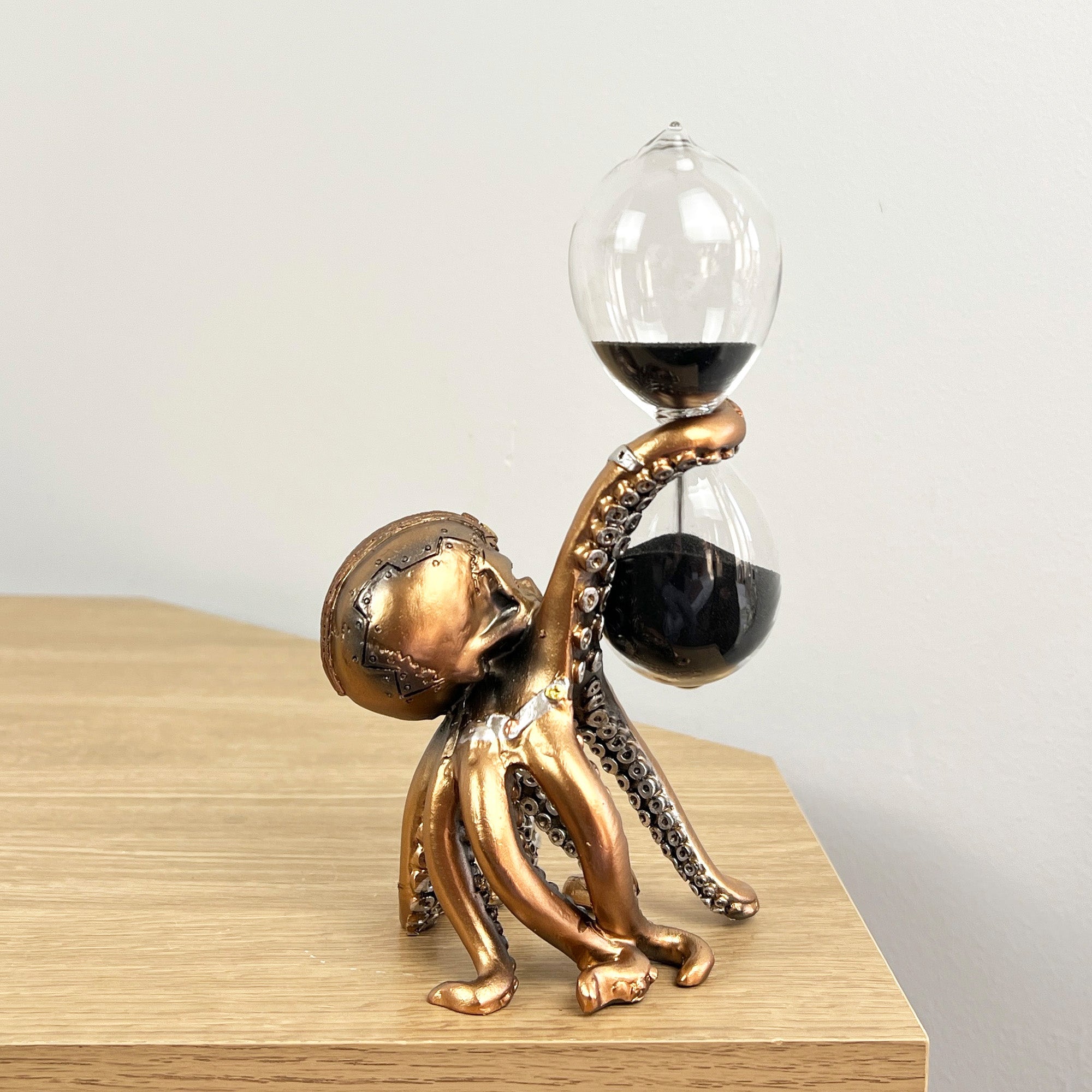 18.3cm Octopus Hourglass Ornament - Resin