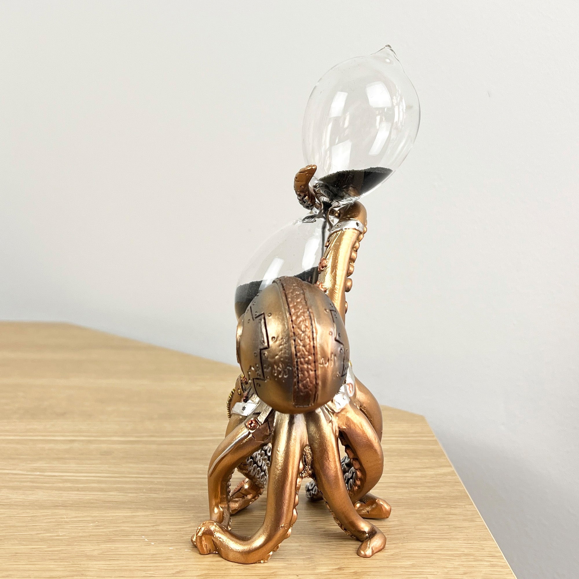 18.3cm Octopus Hourglass Ornament - Resin