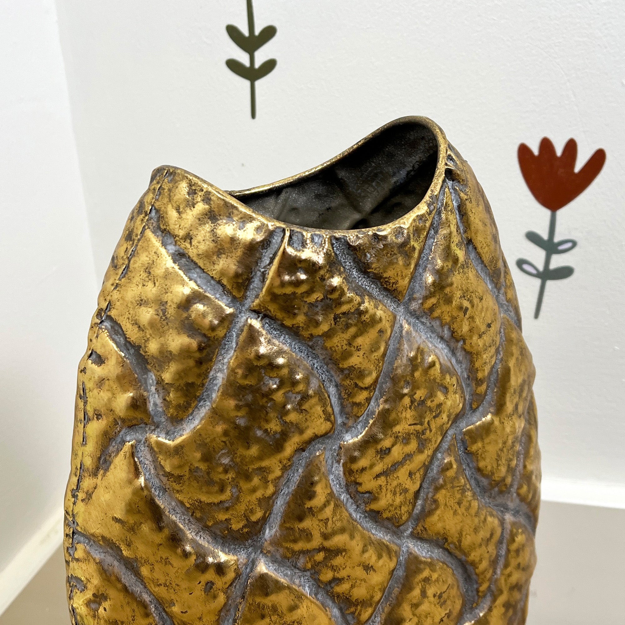 38.5cm Large Oval Metal Floor Vase - Distressed Gold