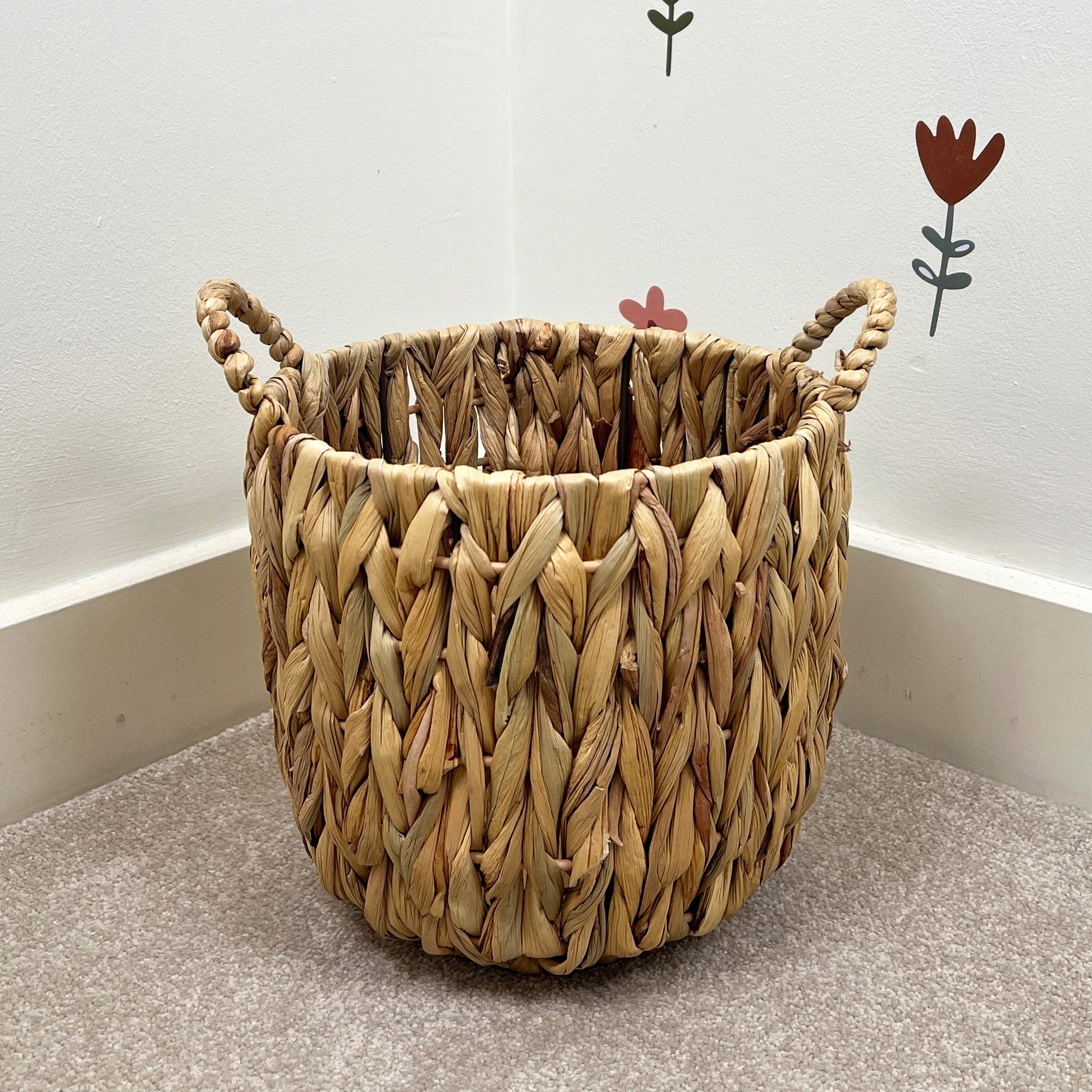 26cm Woven Water Hyacinth Basket Planter