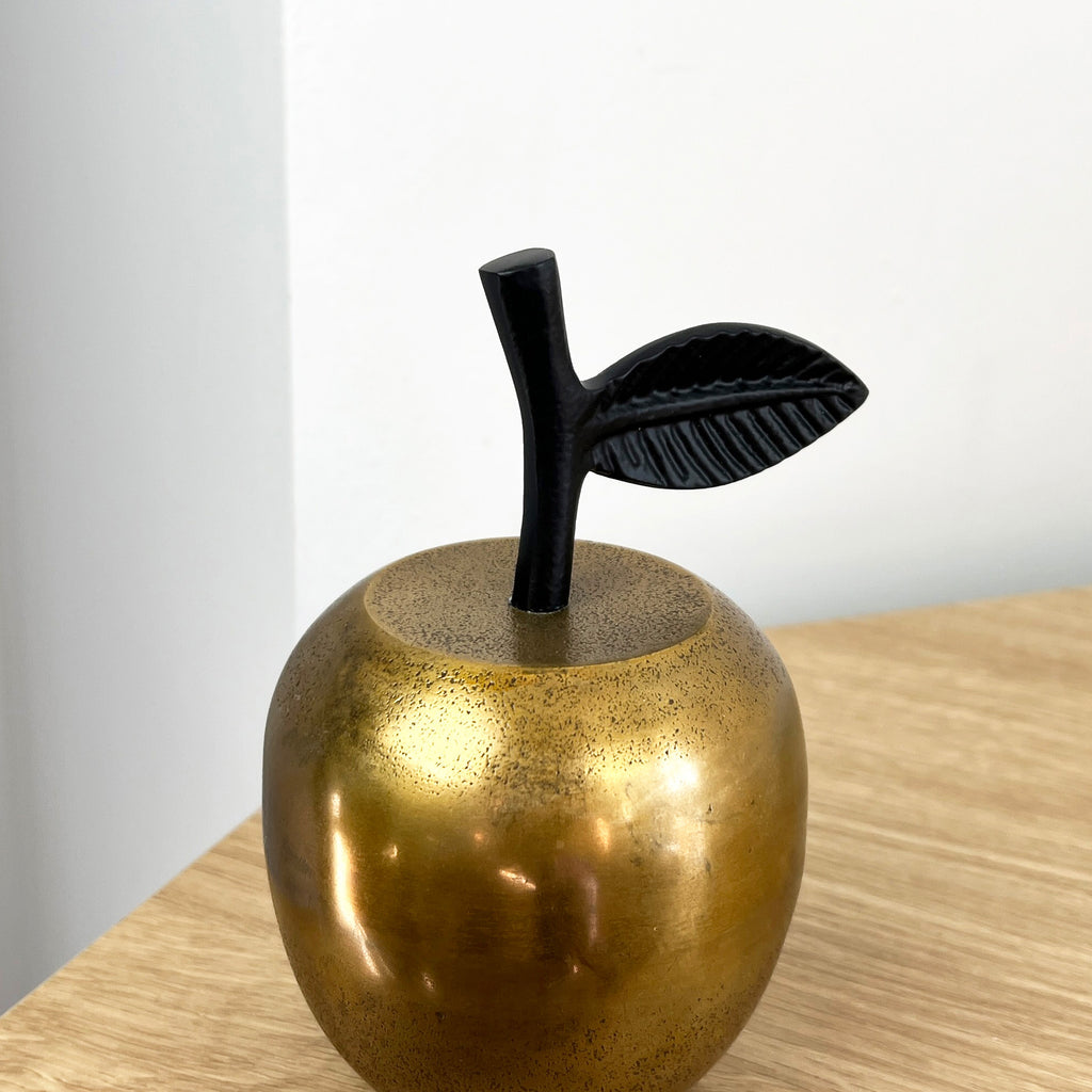 15.5cm Metal Apple Fruit Ornament – Gold