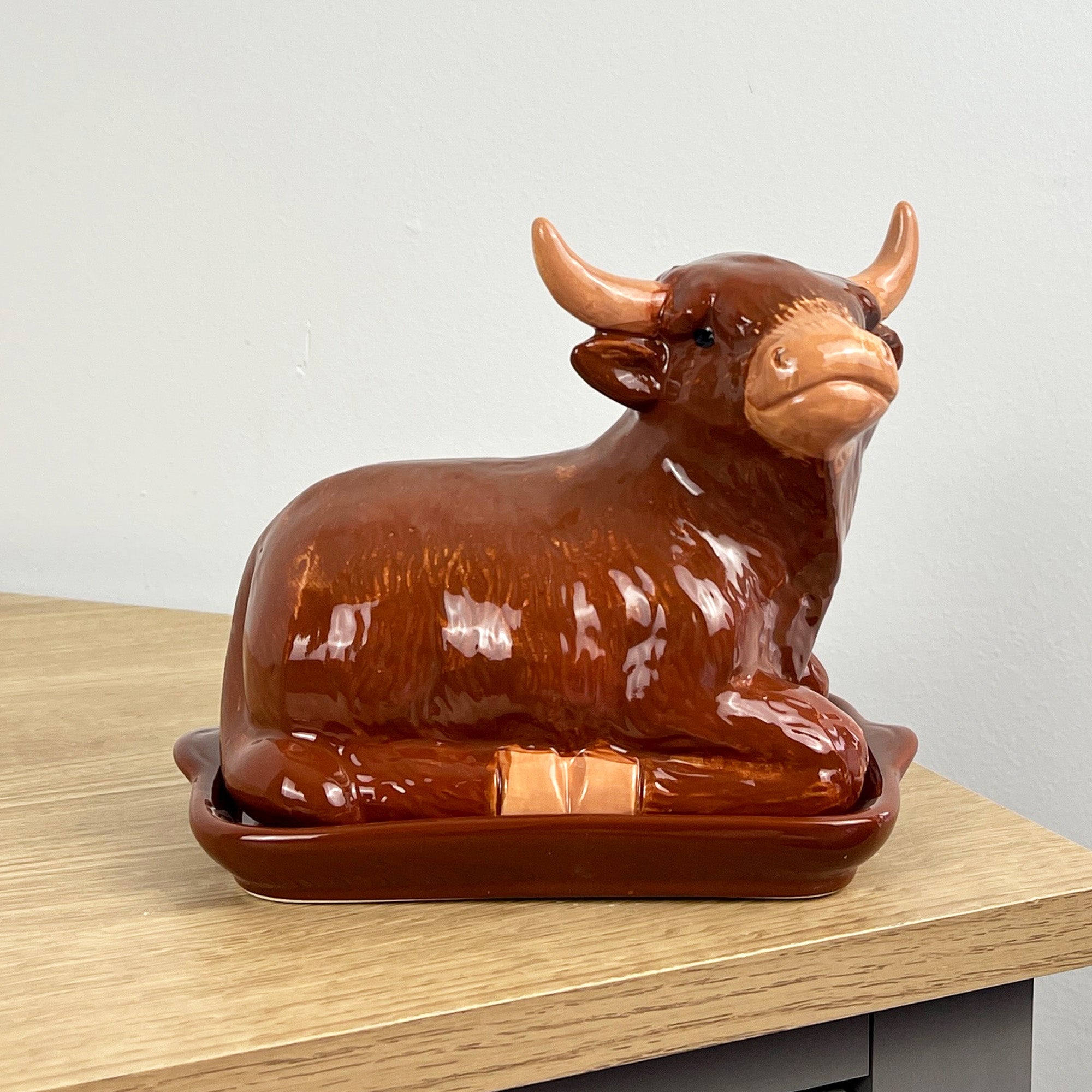 Highland Cow Shaped Butter Dish - Ceramic