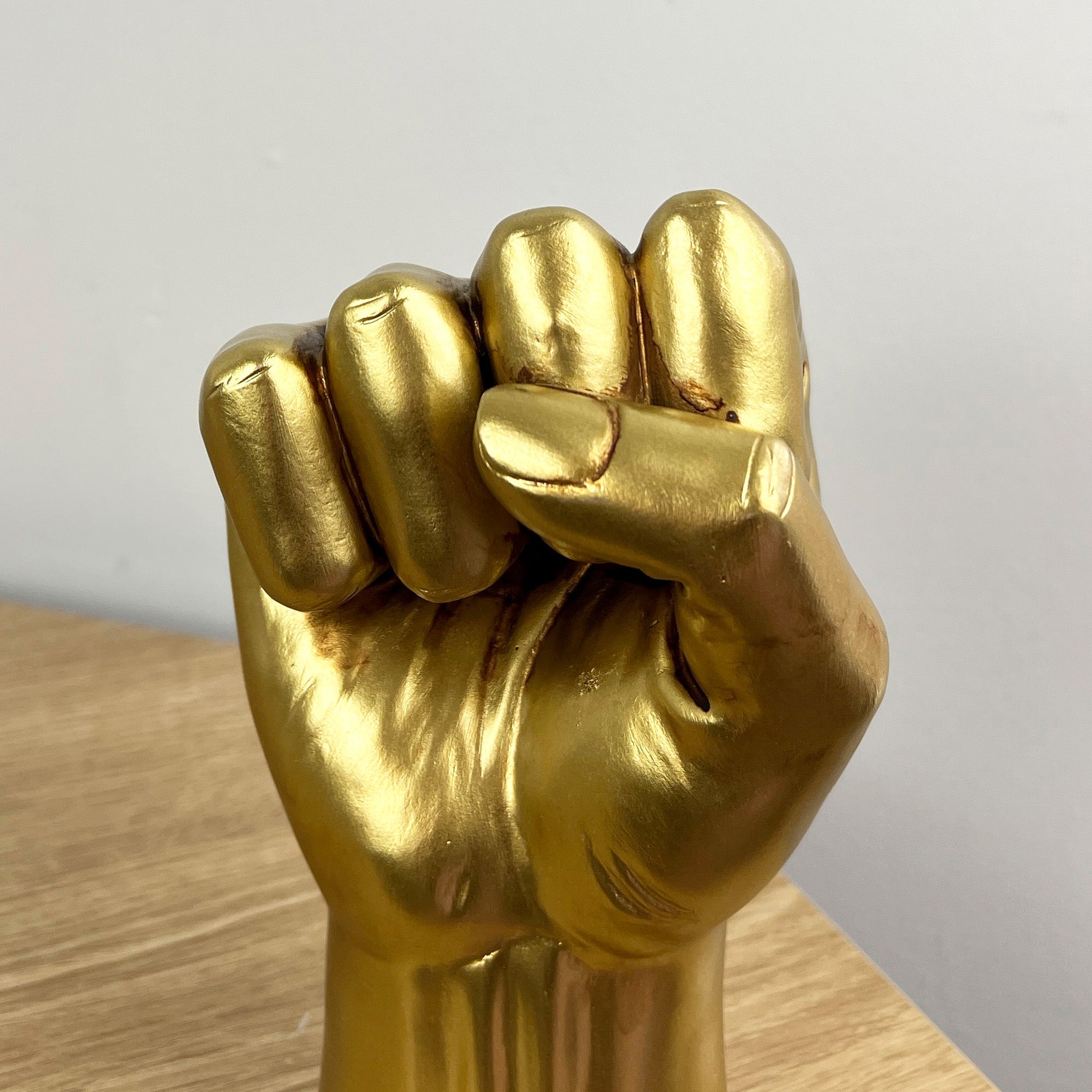 17.5cm Gold Hand Power Fist Ornament - Resin