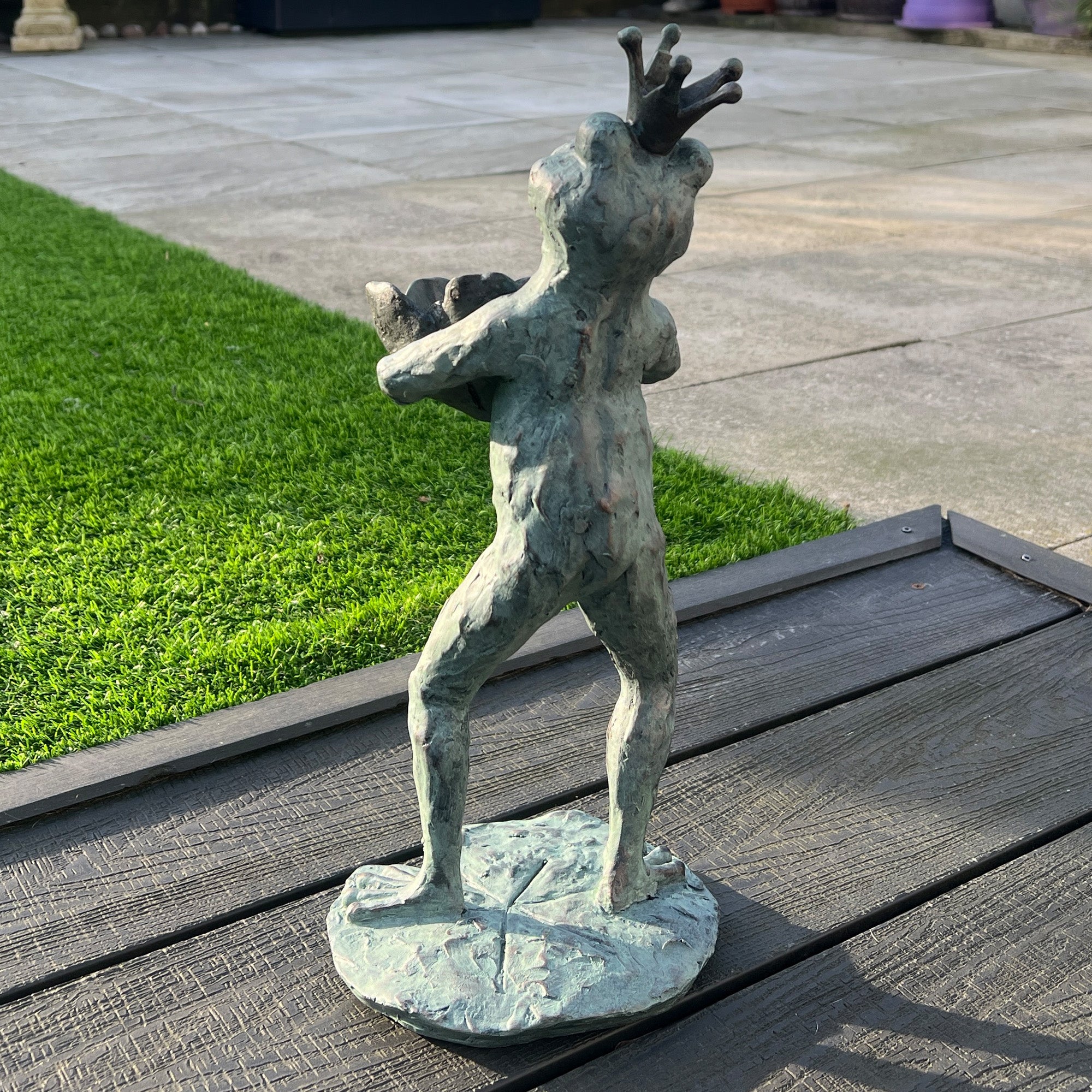 38cm Large Frog Holding Flower Garden Ornament / Statue - Resin