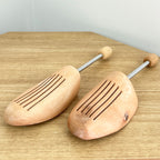 Pair of Wooden Shoe Trees UK Size 9 – 10.5 / EU Size 43 – 45