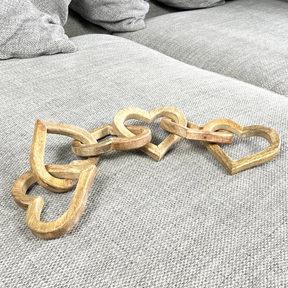 6 Heart Mango Wood Decorative Chain - 30cm