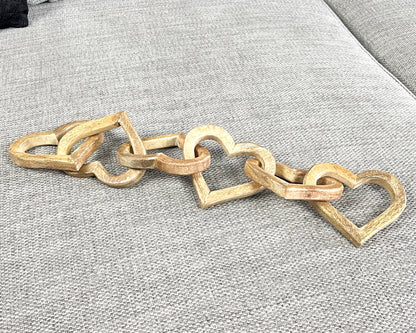 6 Heart Mango Wood Decorative Chain - 30cm