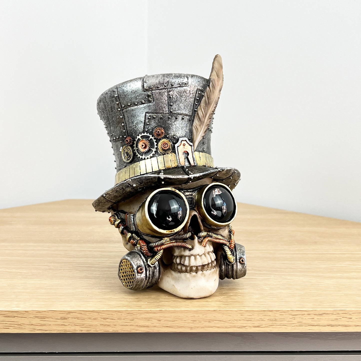 19.5cm Steampunk Skull Ornament - Resin