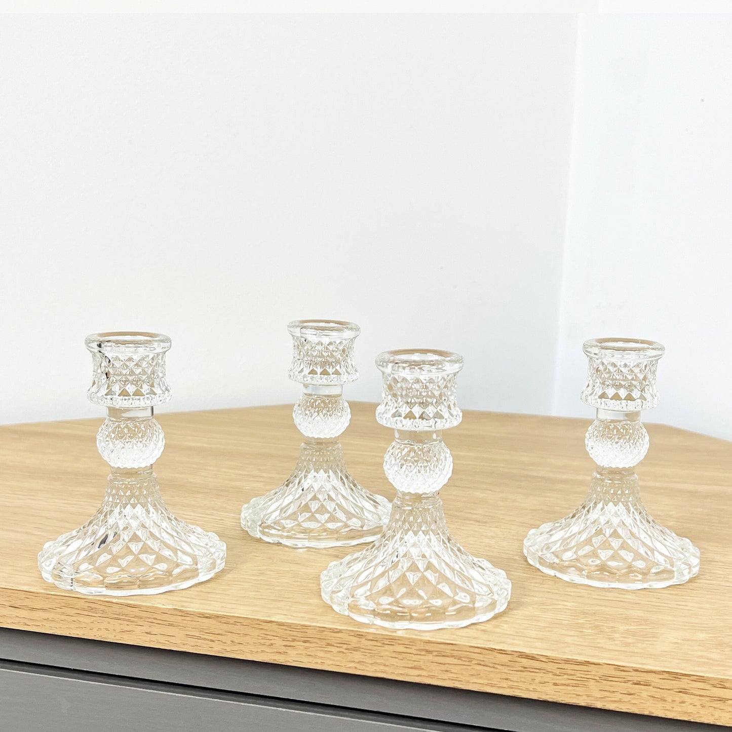 Set of 4 Glass Candle Holders – Clear