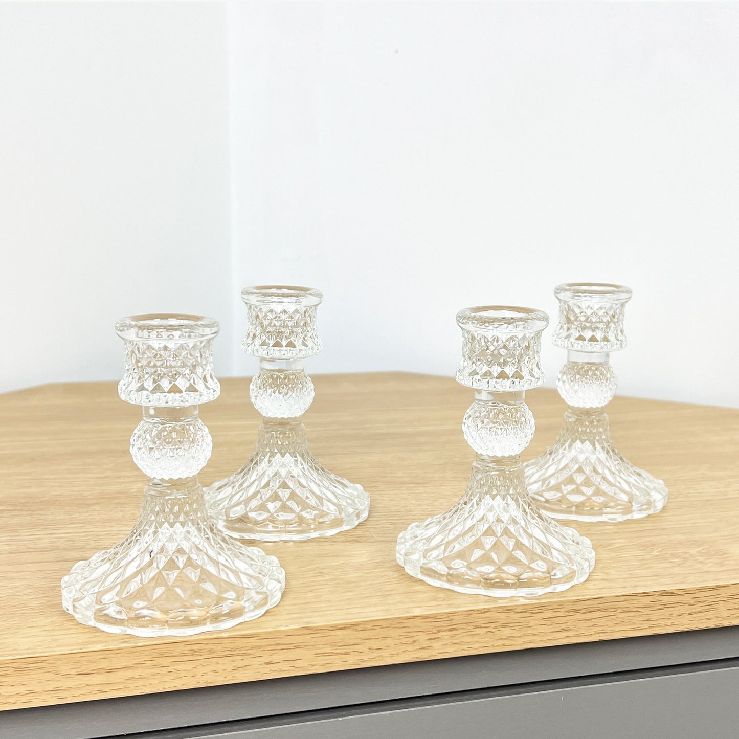 Set of 4 Glass Candle Holders – Clear