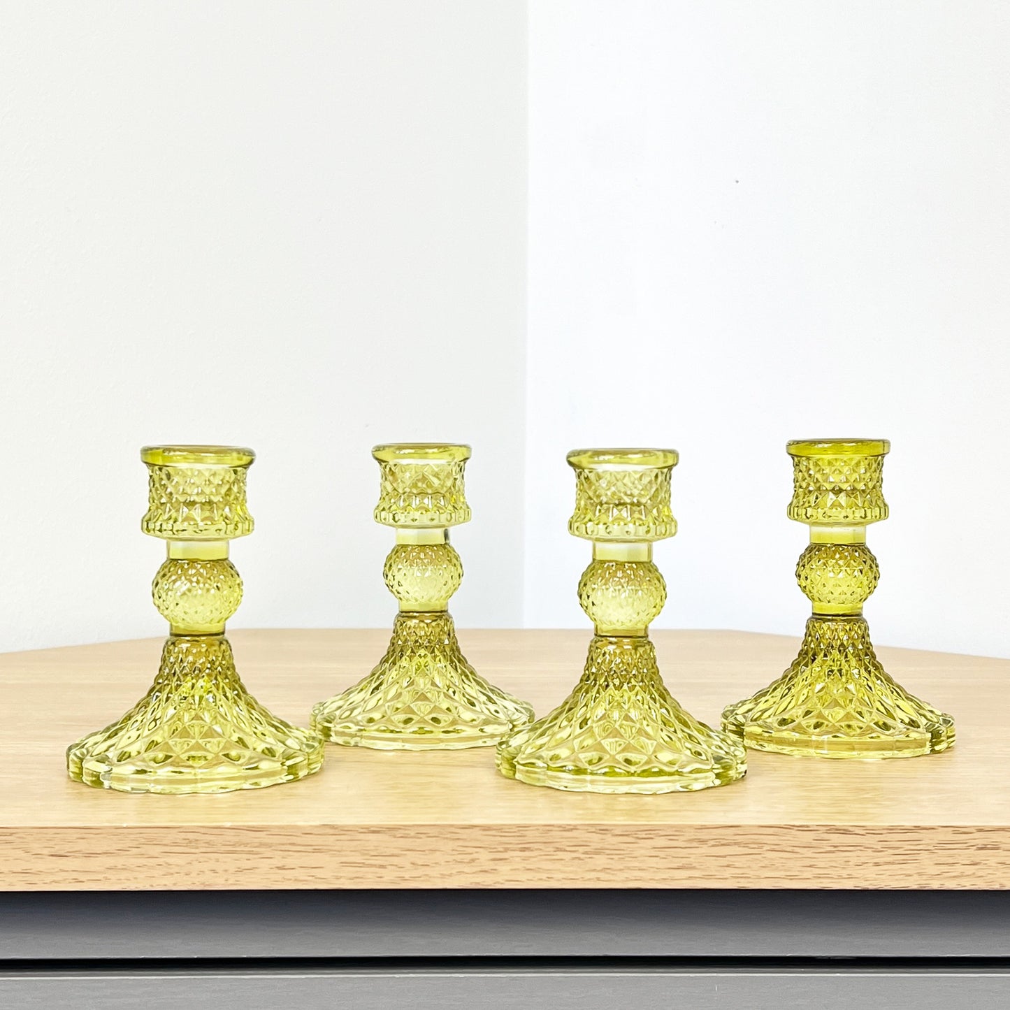 Set of 4 Glass Candle Holders – Lime Green