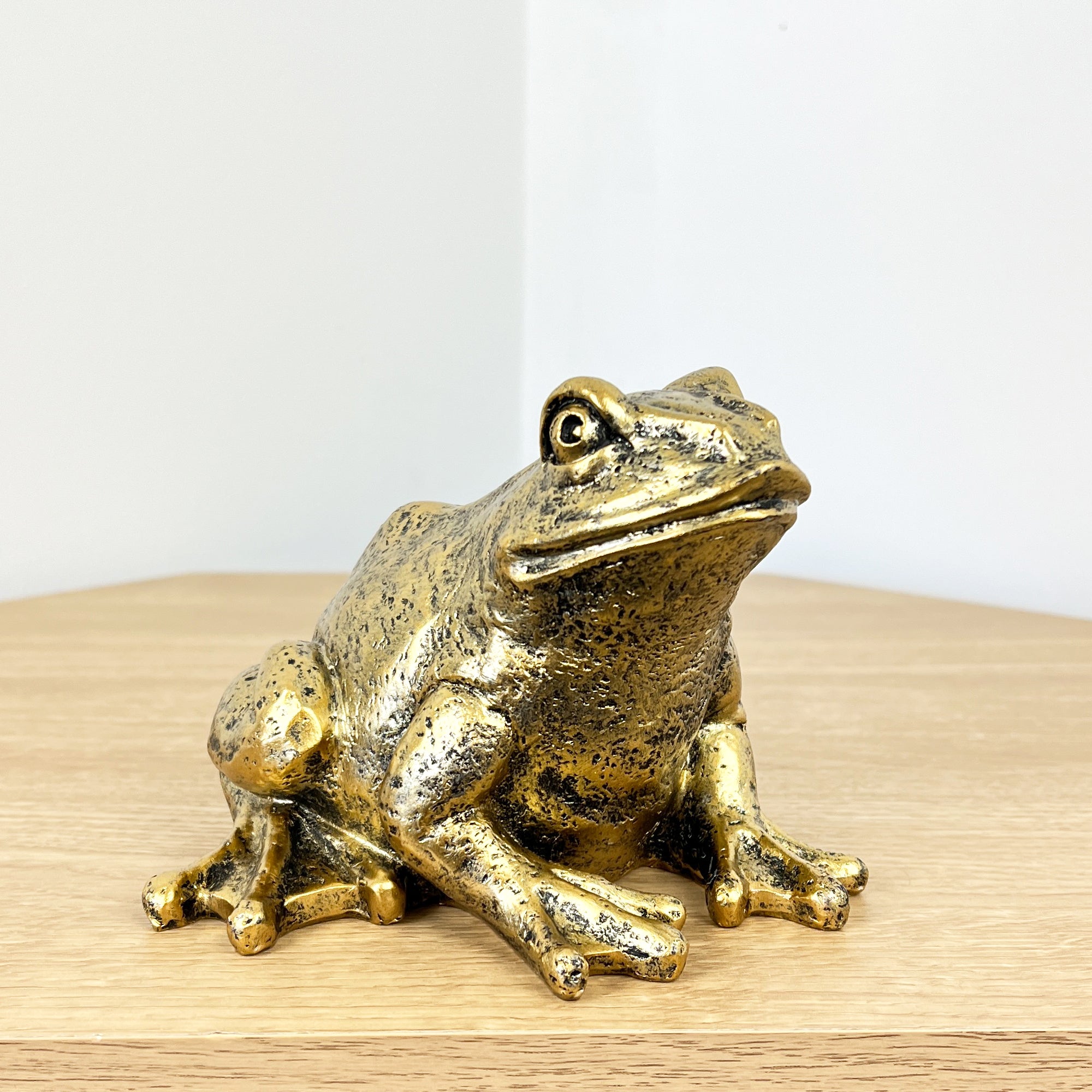 Frog Ornament – Gold