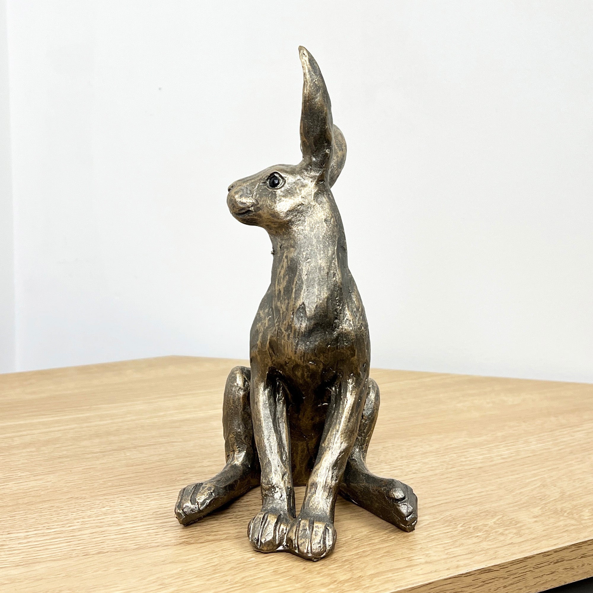21.5cm Sitting Hare Ornament - Resin