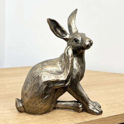 19cm Scratching Hare Ornament - Resin